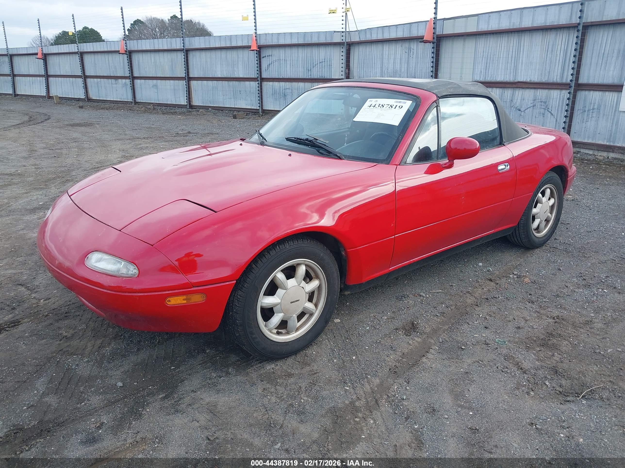 MAZDA MX-5 image 2