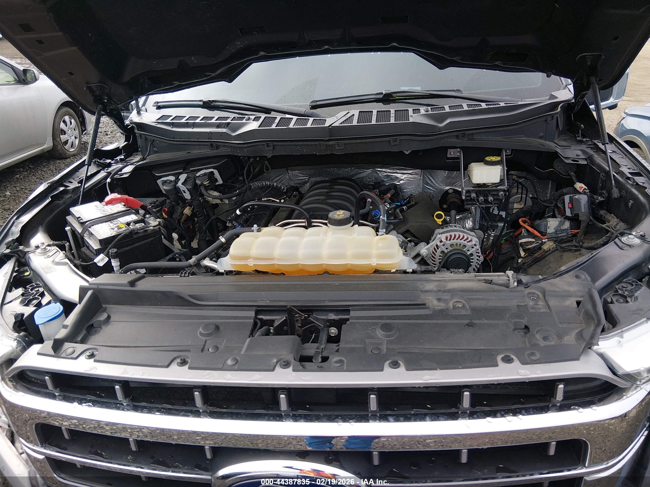 FORD F-150 image 10