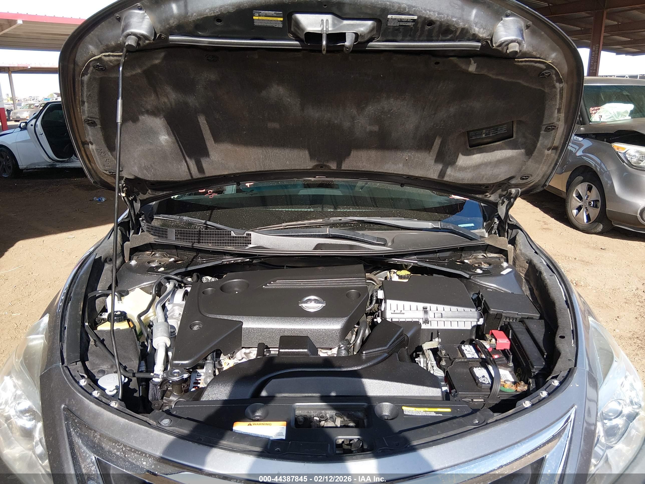 NISSAN ALTIMA image 10