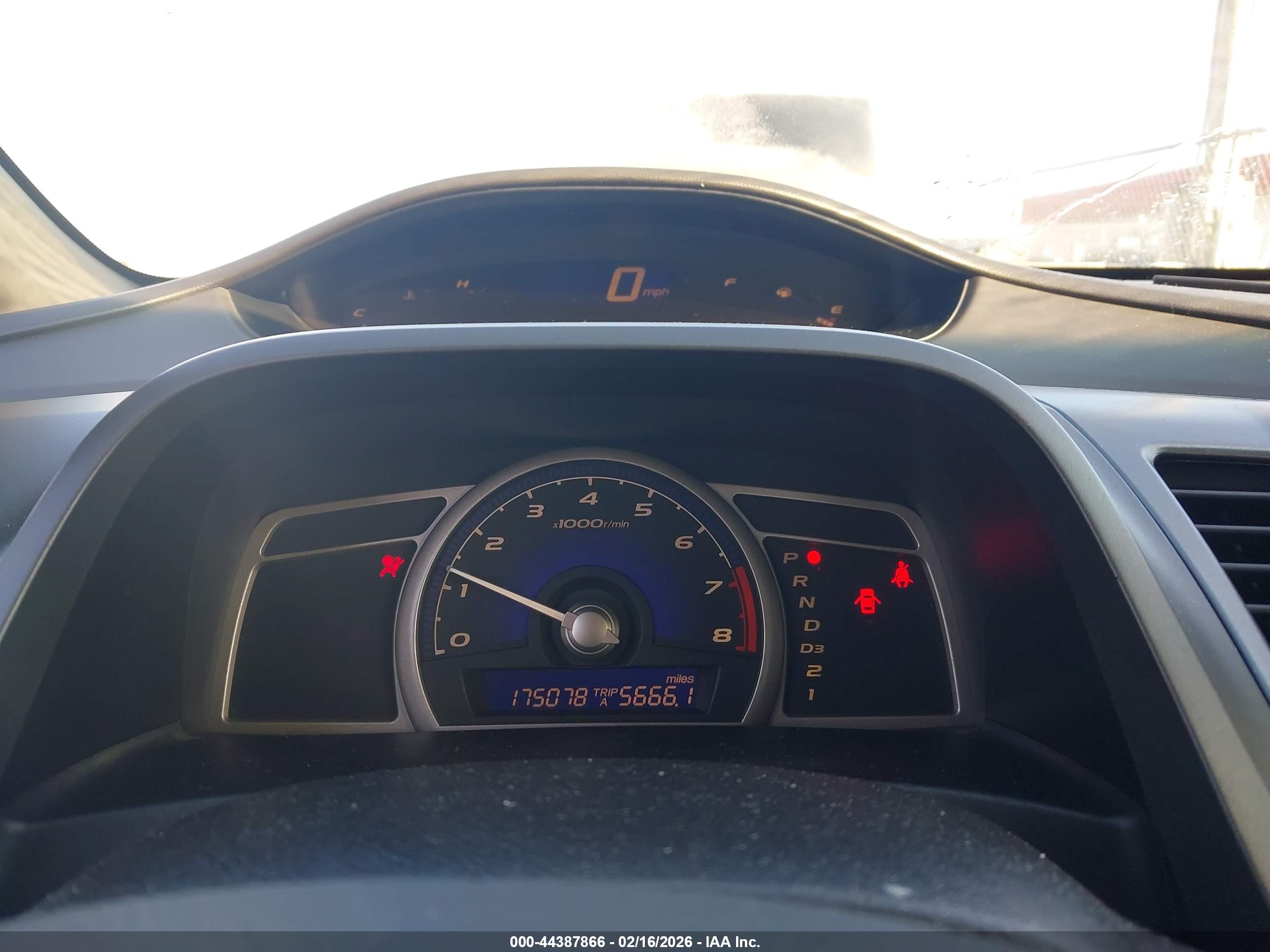 HONDA CIVIC image 7