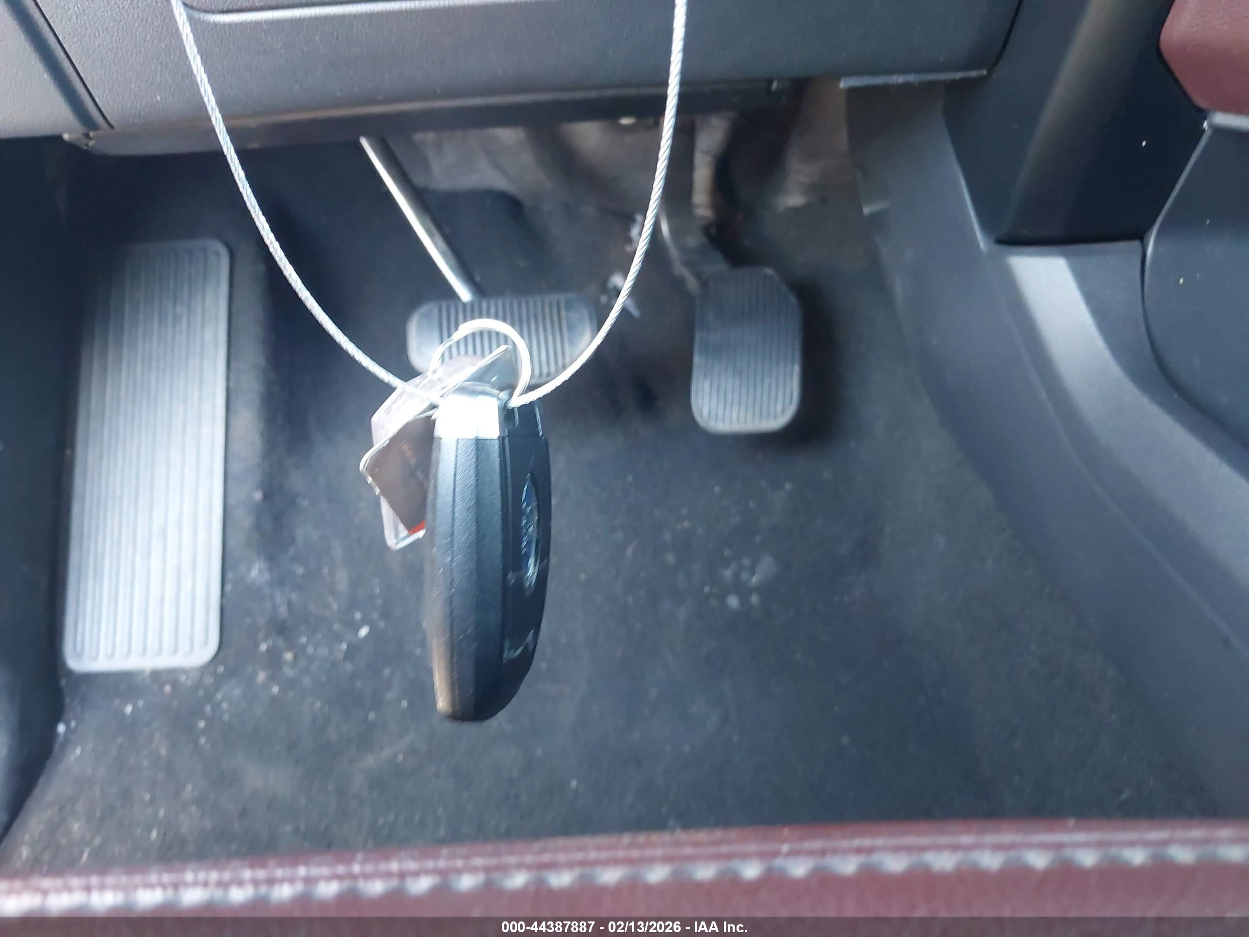 FORD EXPEDITION image 11