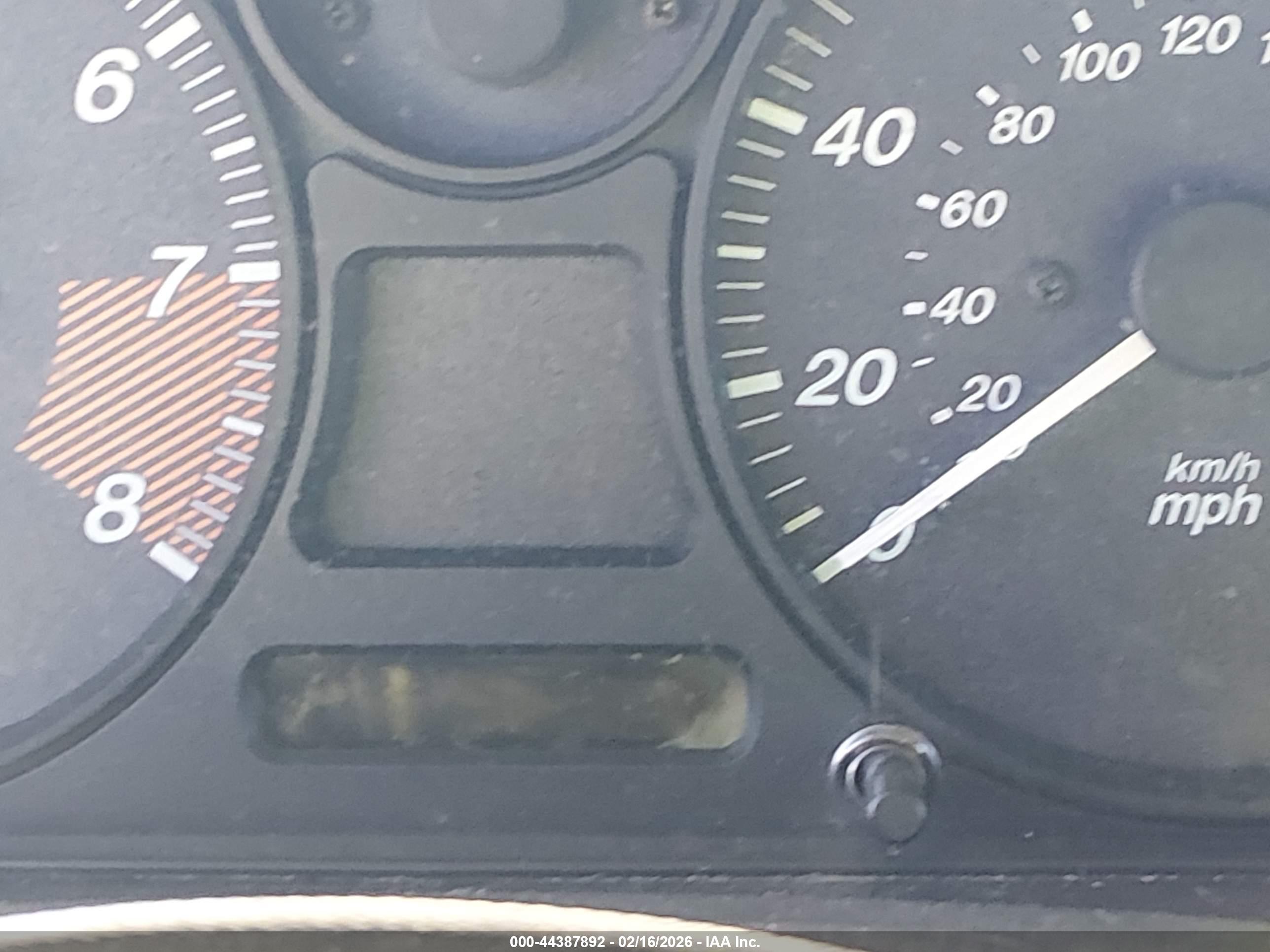 MAZDA MX-5 image 7