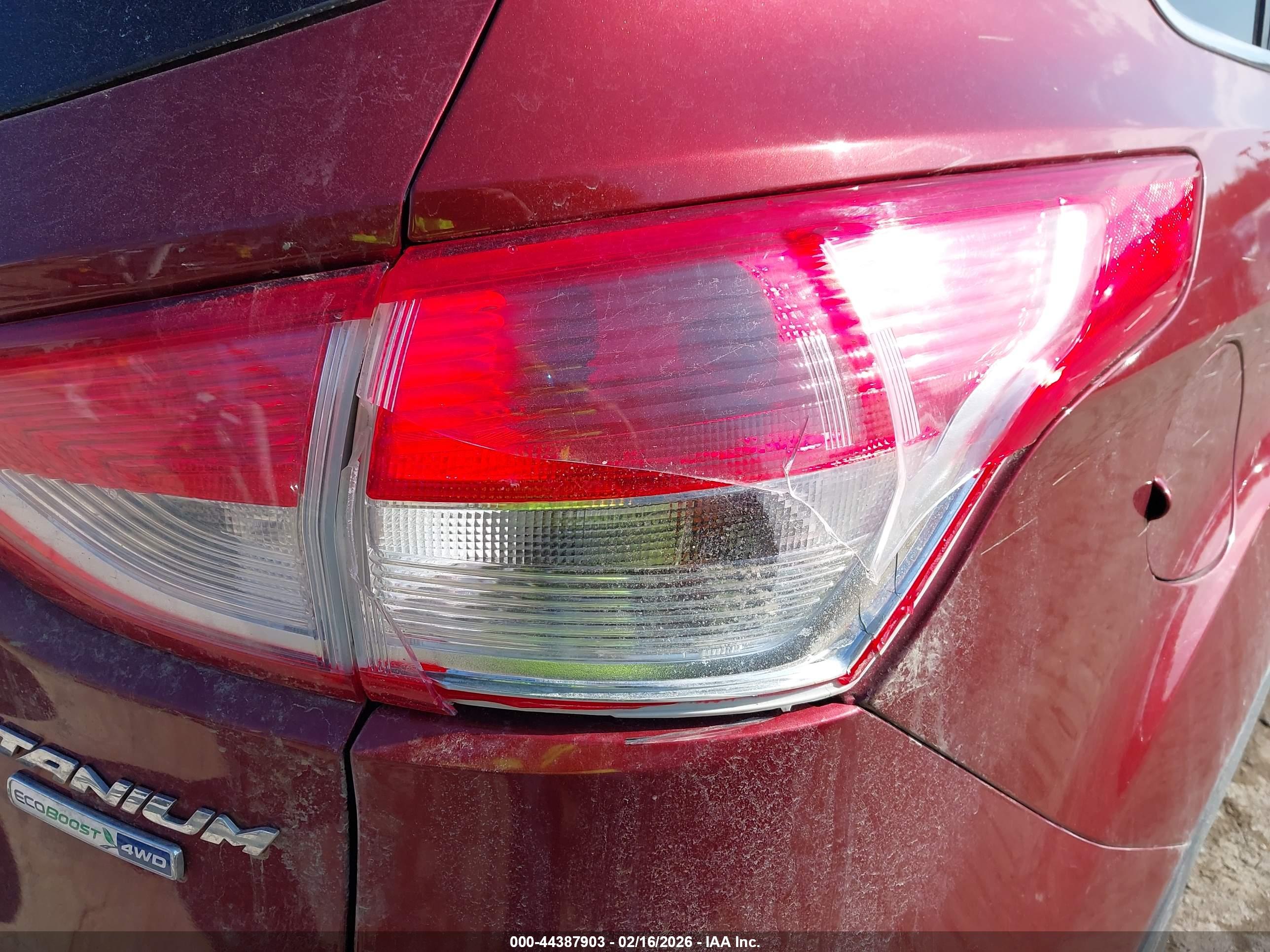FORD ESCAPE image 6