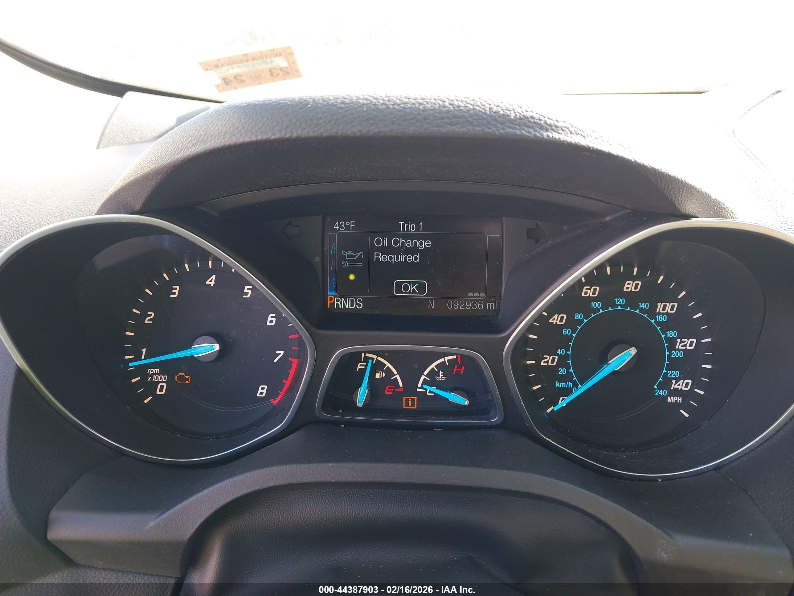 FORD ESCAPE image 7