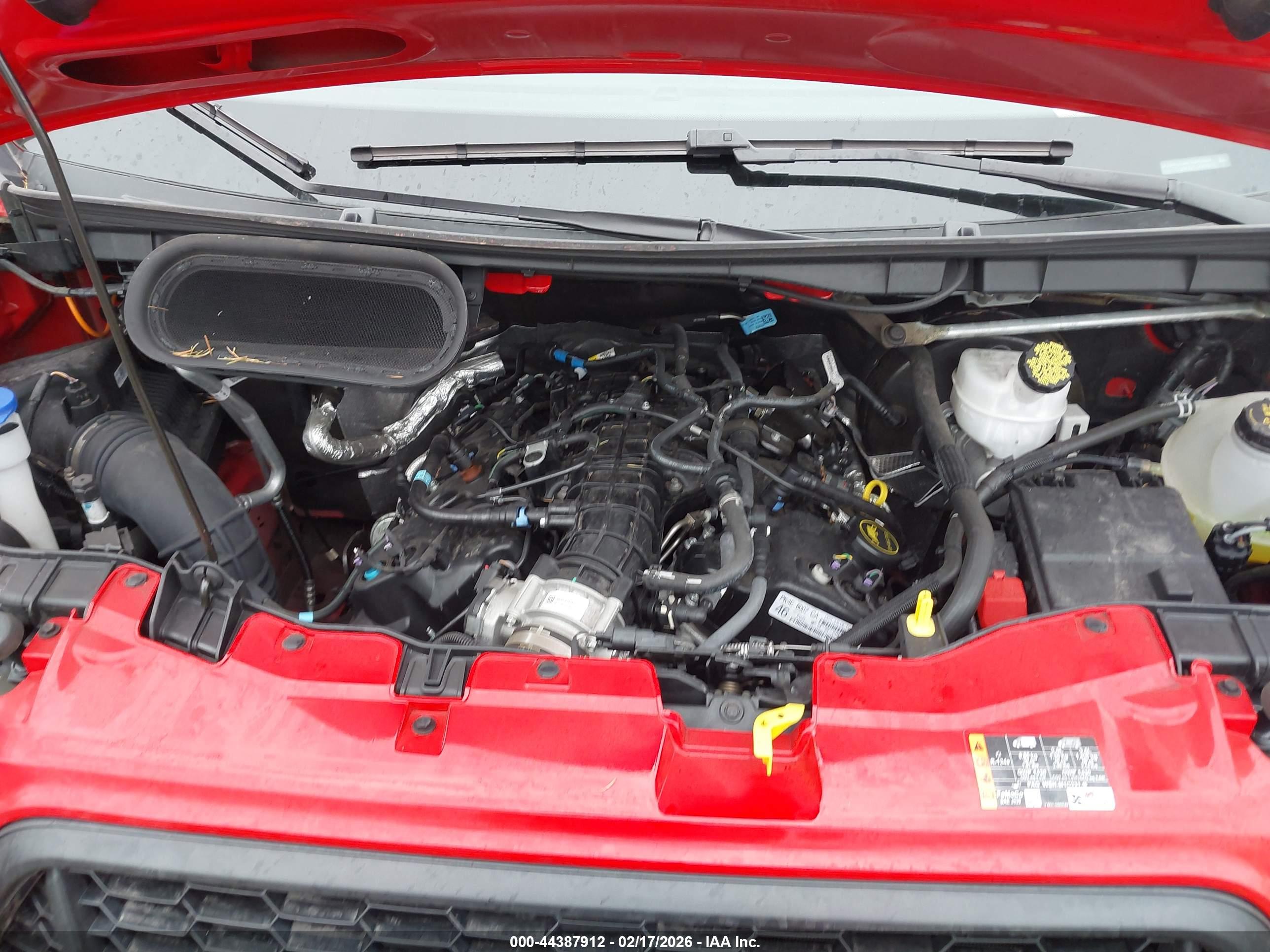 FORD TRANSIT-250 image 10