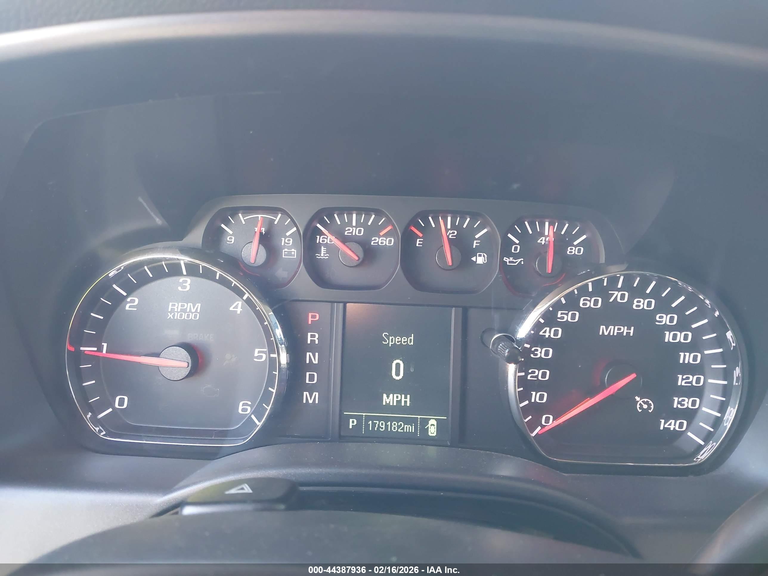 CHEVROLET SILVERADO image 7