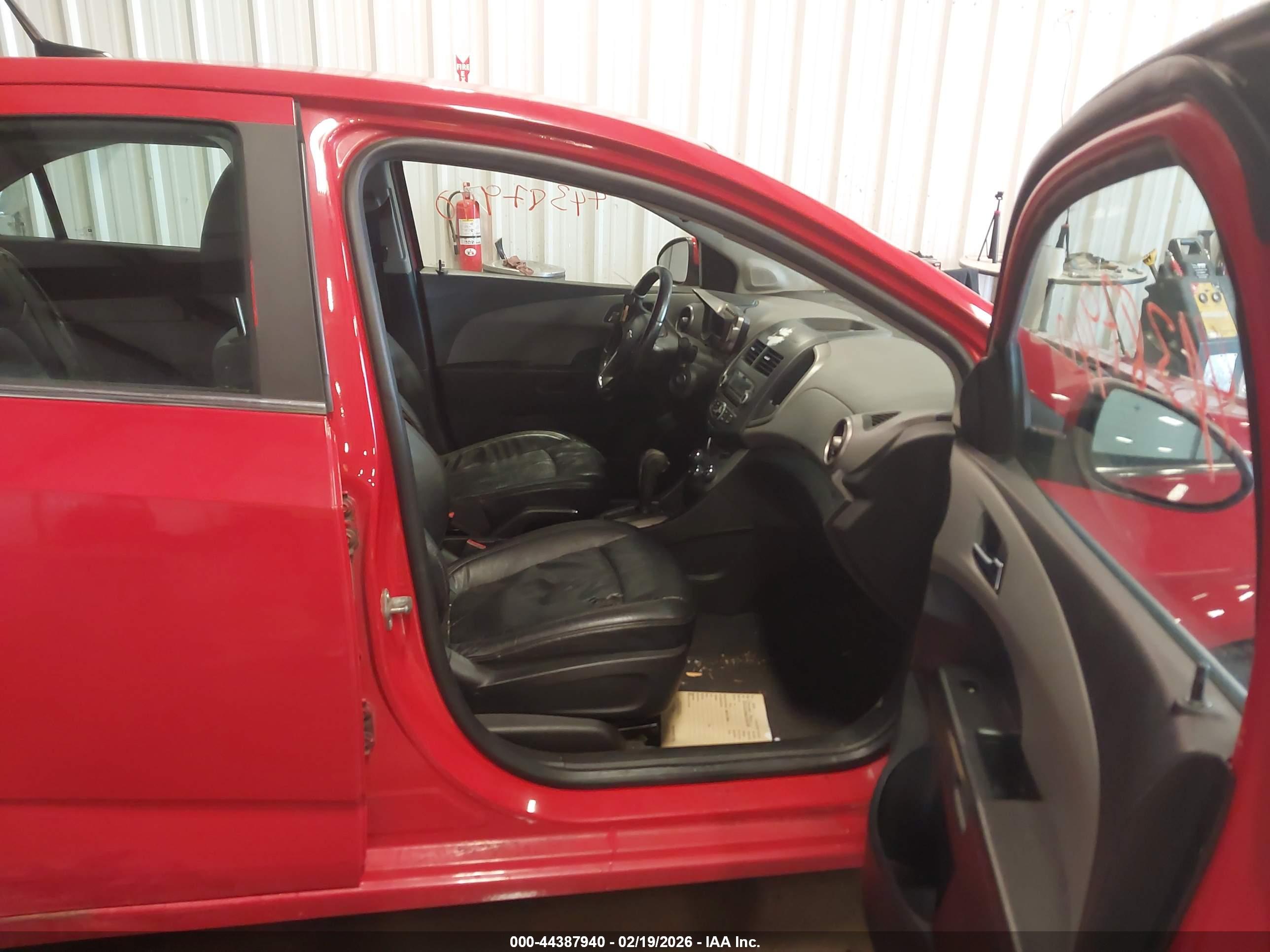 CHEVROLET SONIC image 5