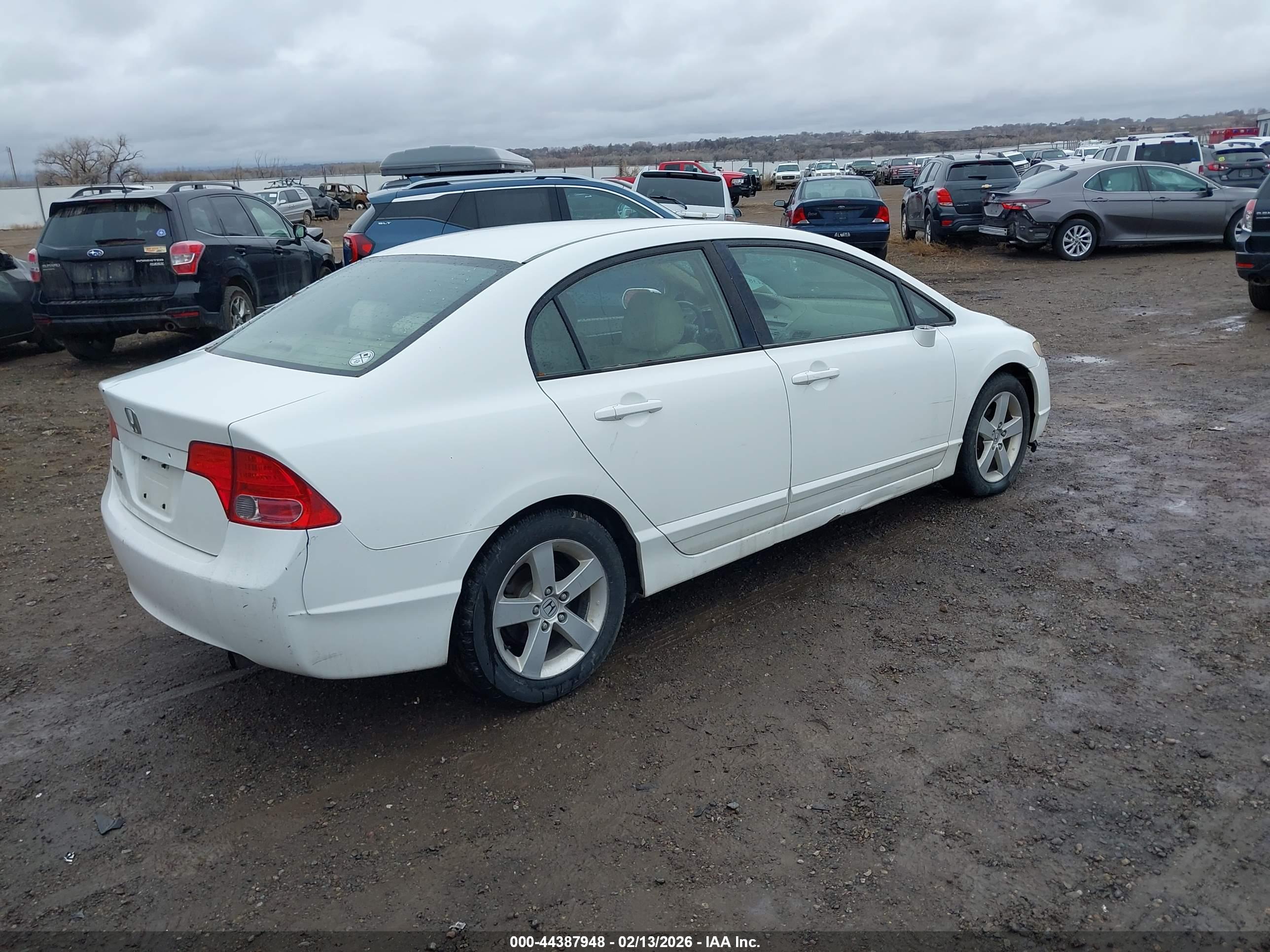 HONDA CIVIC image 4
