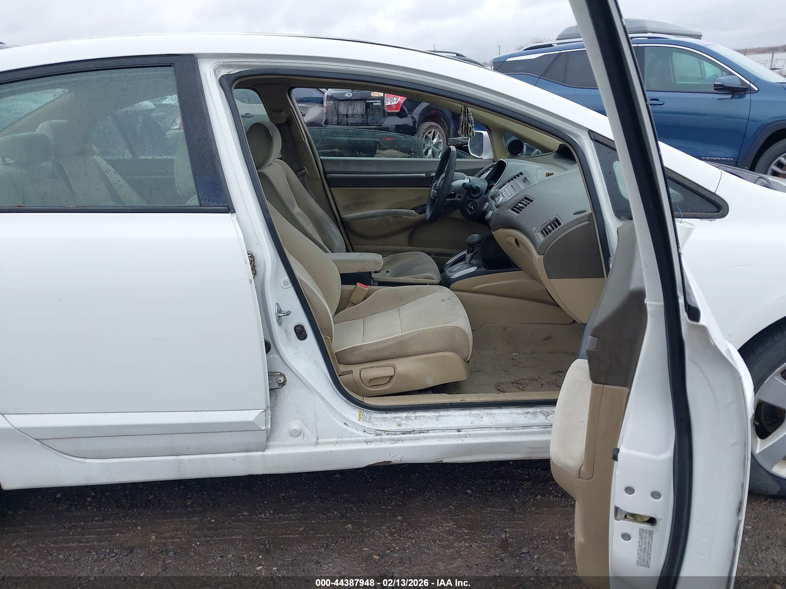 HONDA CIVIC image 5