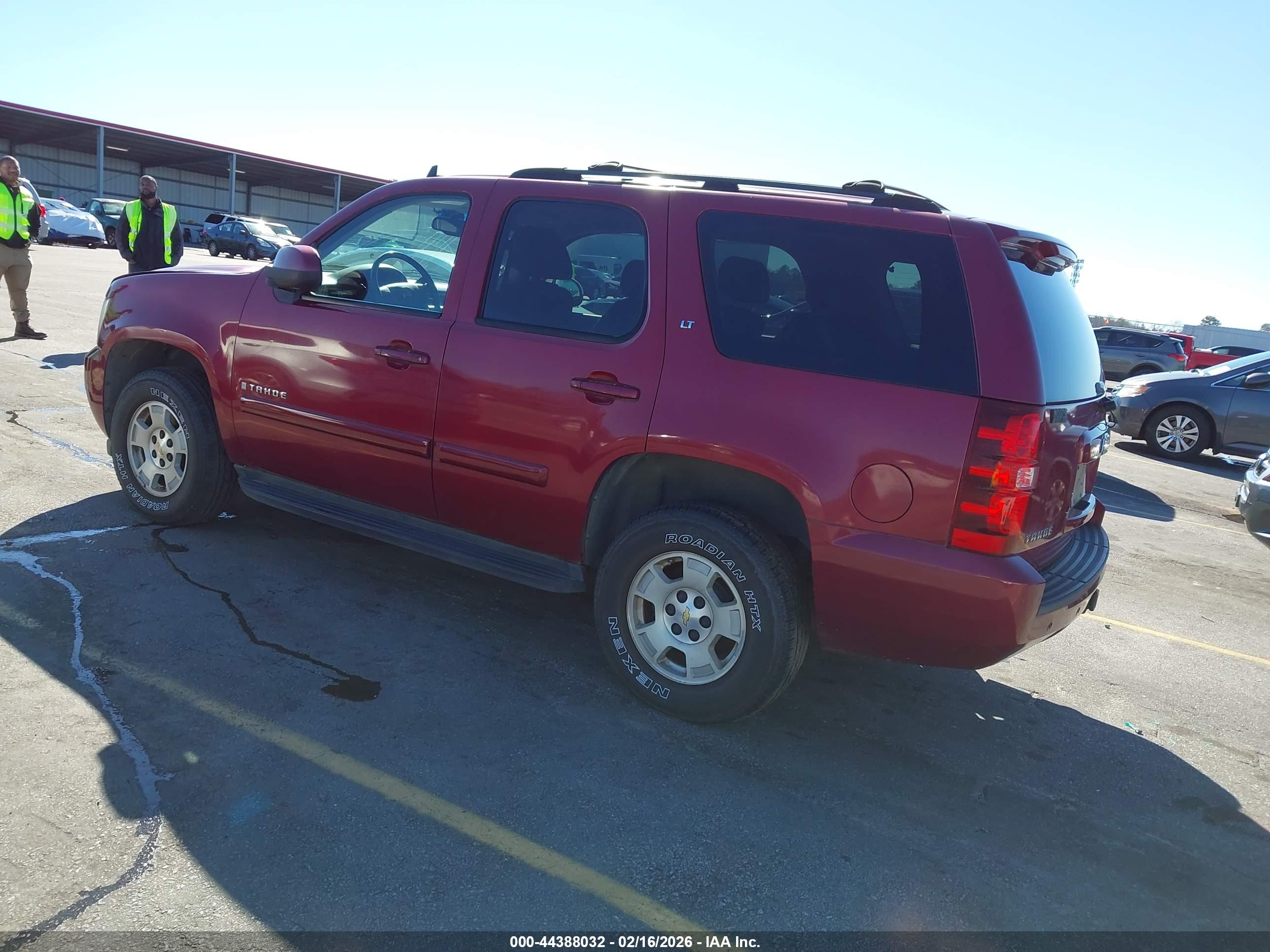 CHEVROLET TAHOE image 3