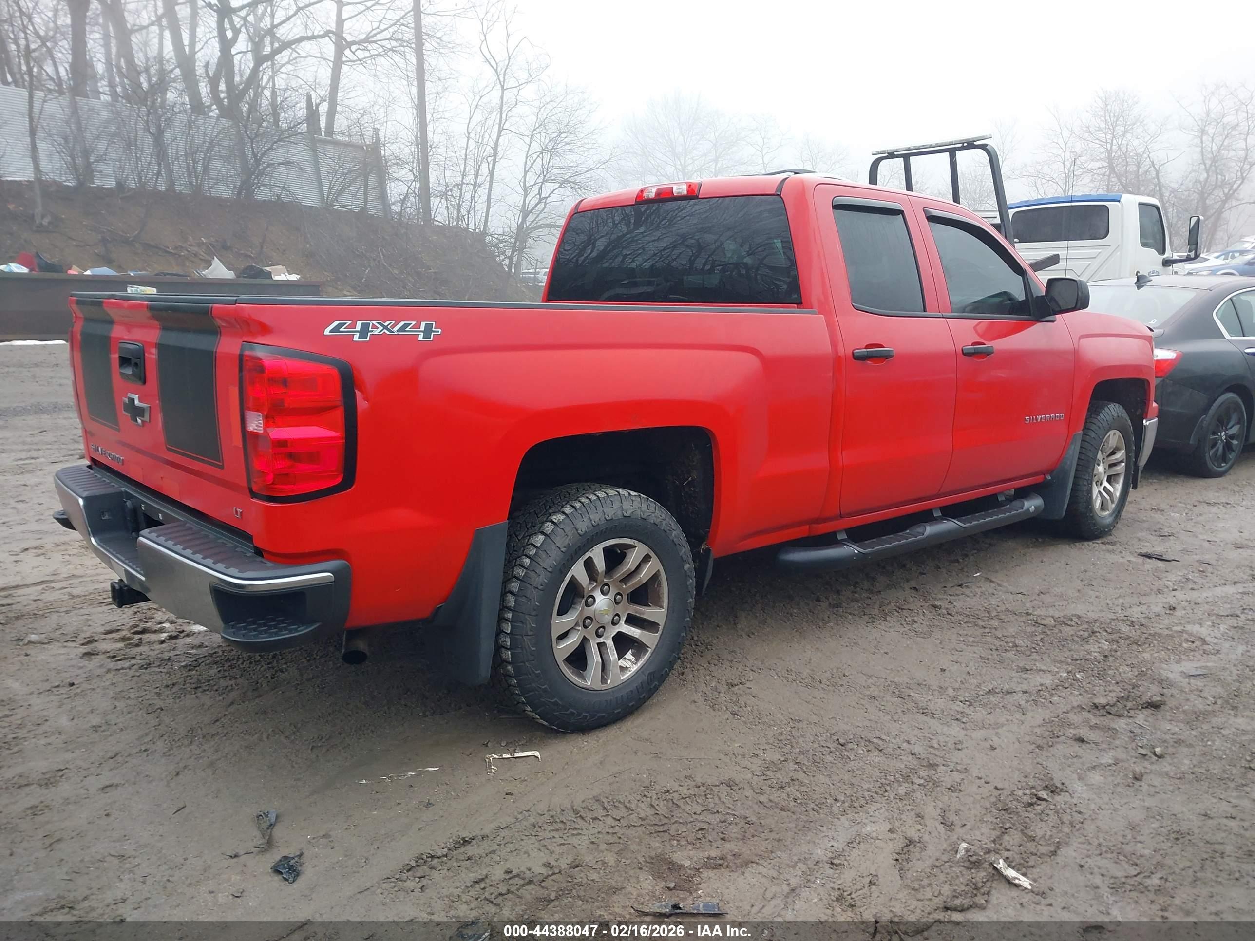 CHEVROLET SILVERADO image 4