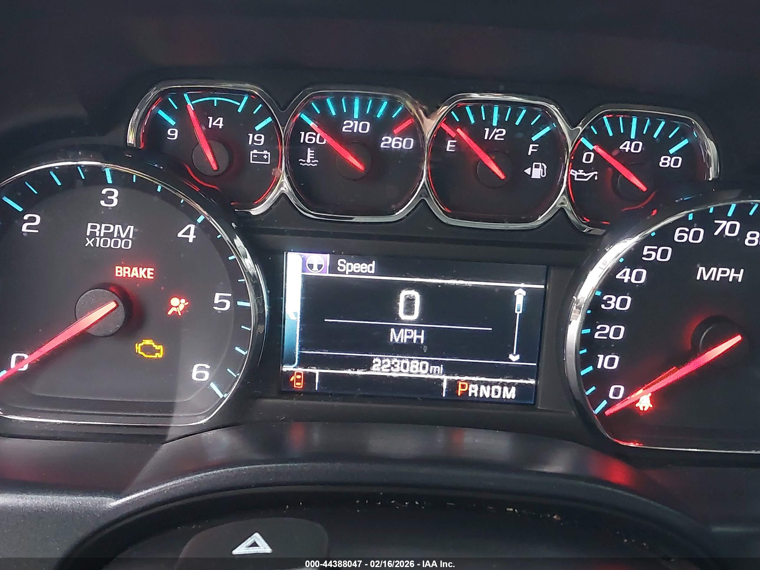 CHEVROLET SILVERADO image 7