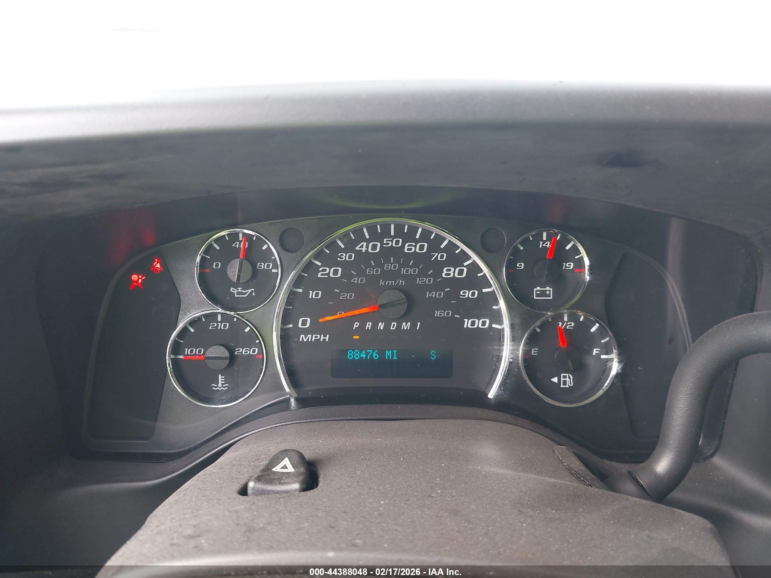 CHEVROLET EXPRESS image 7