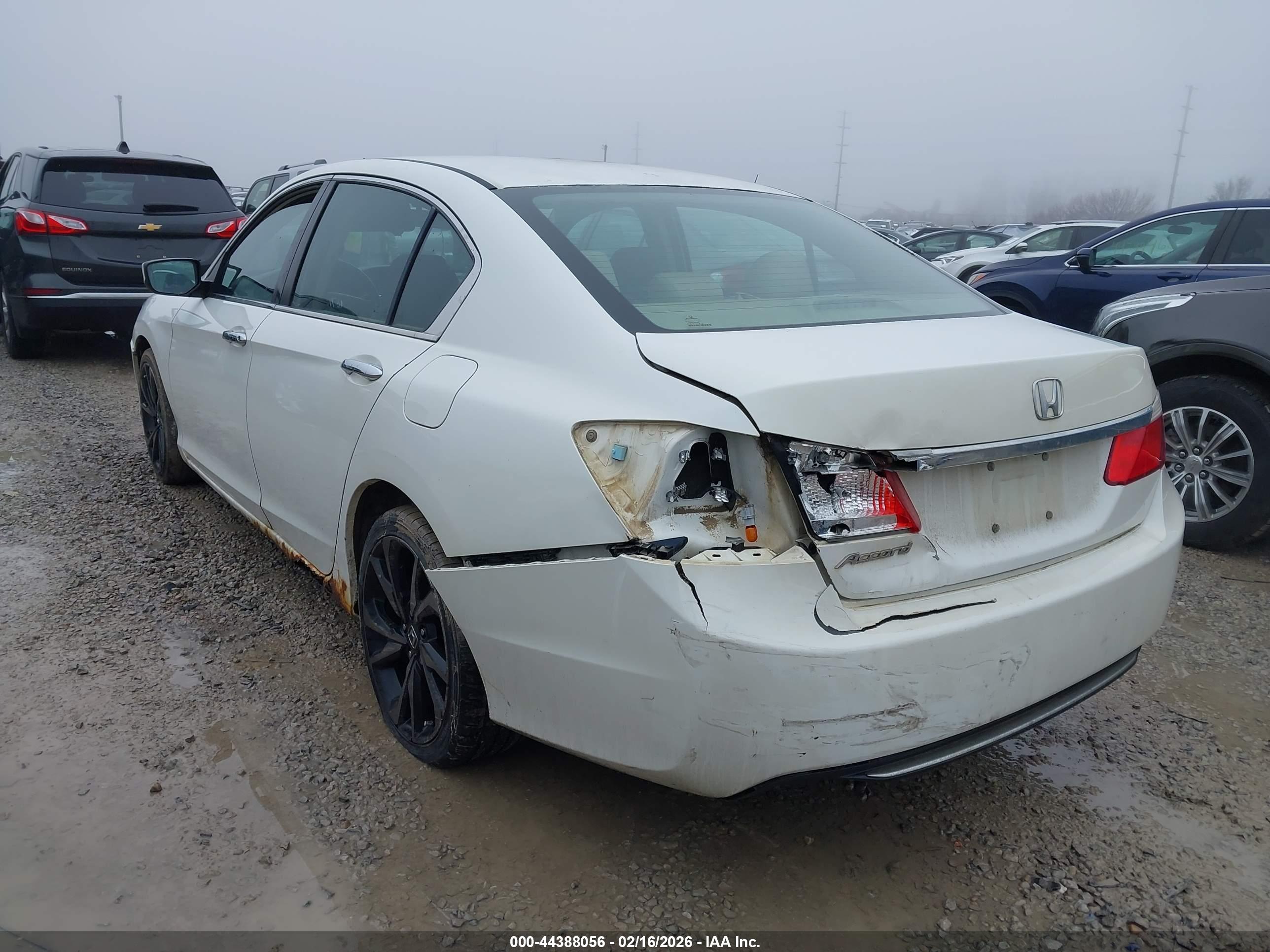 HONDA ACCORD image 6