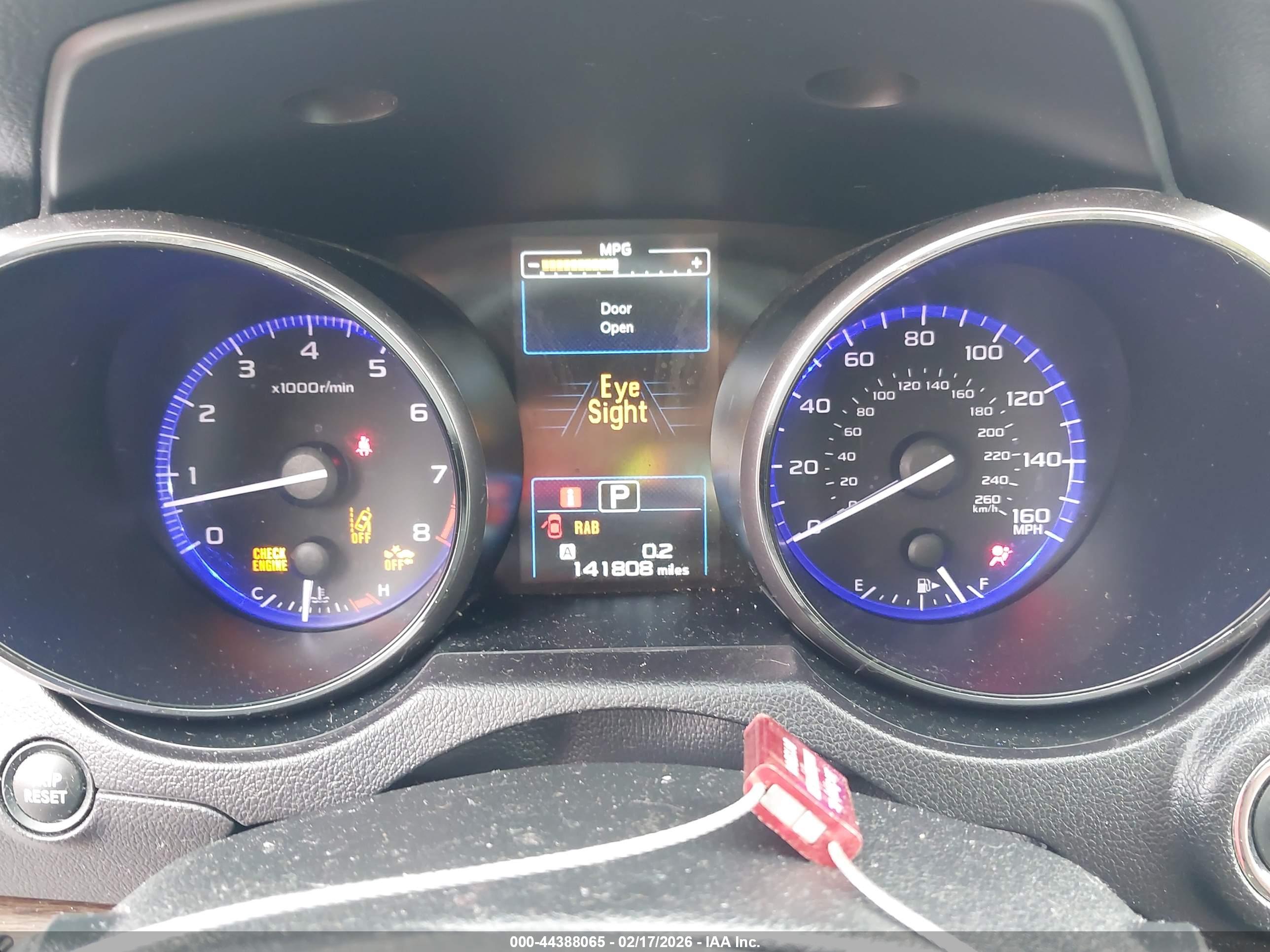 SUBARU OUTBACK image 7