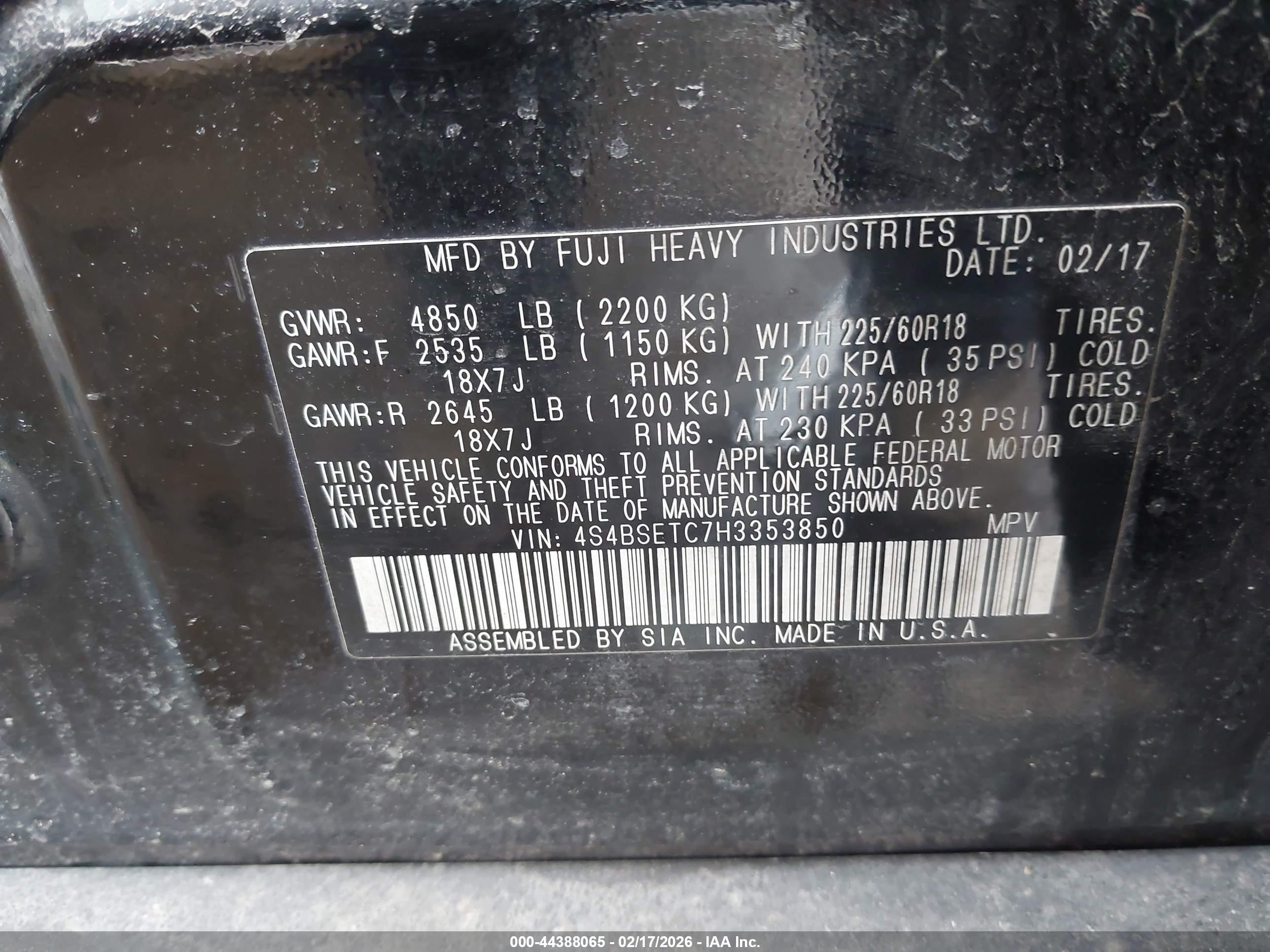SUBARU OUTBACK image 9