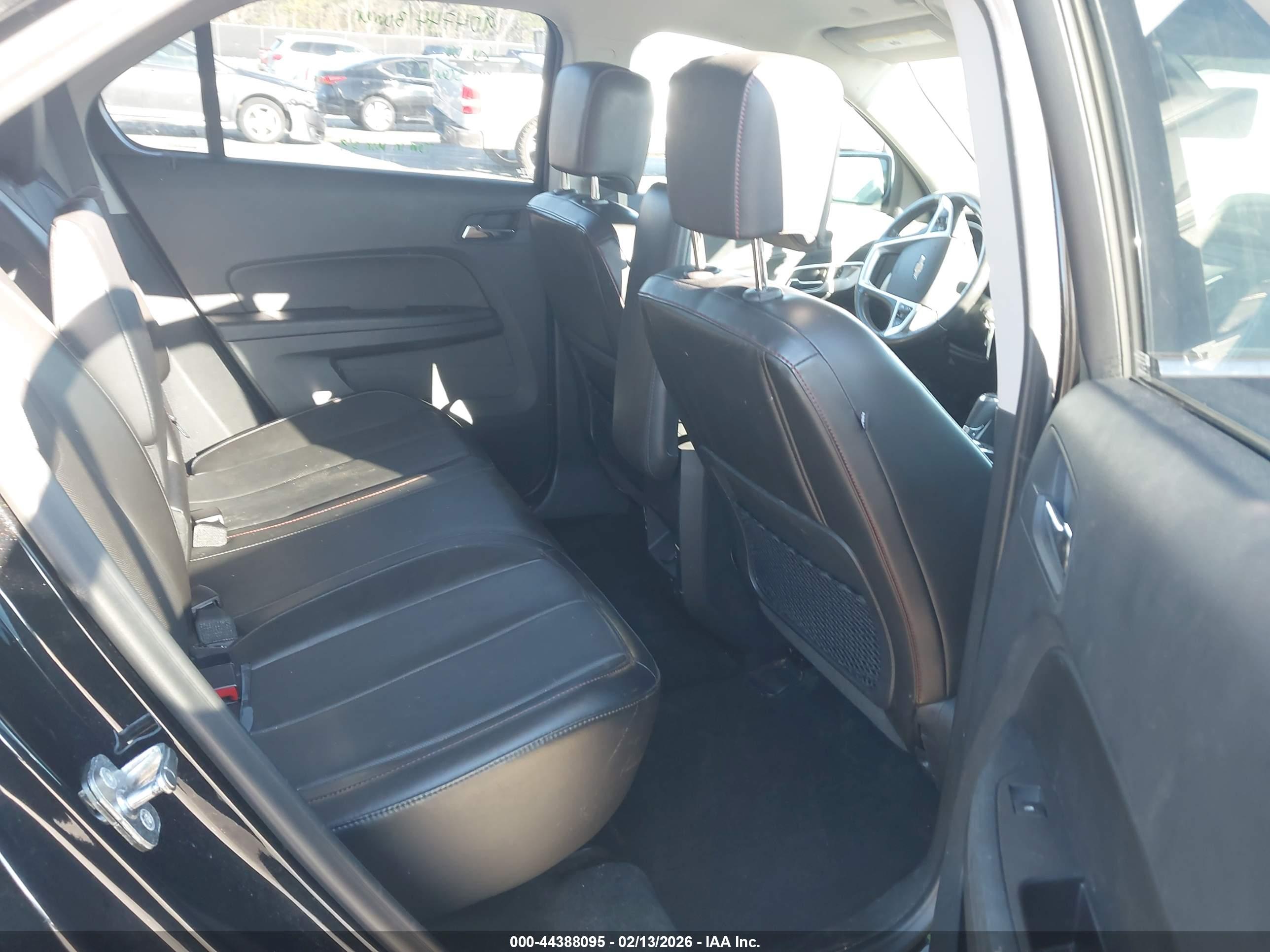 CHEVROLET EQUINOX image 8