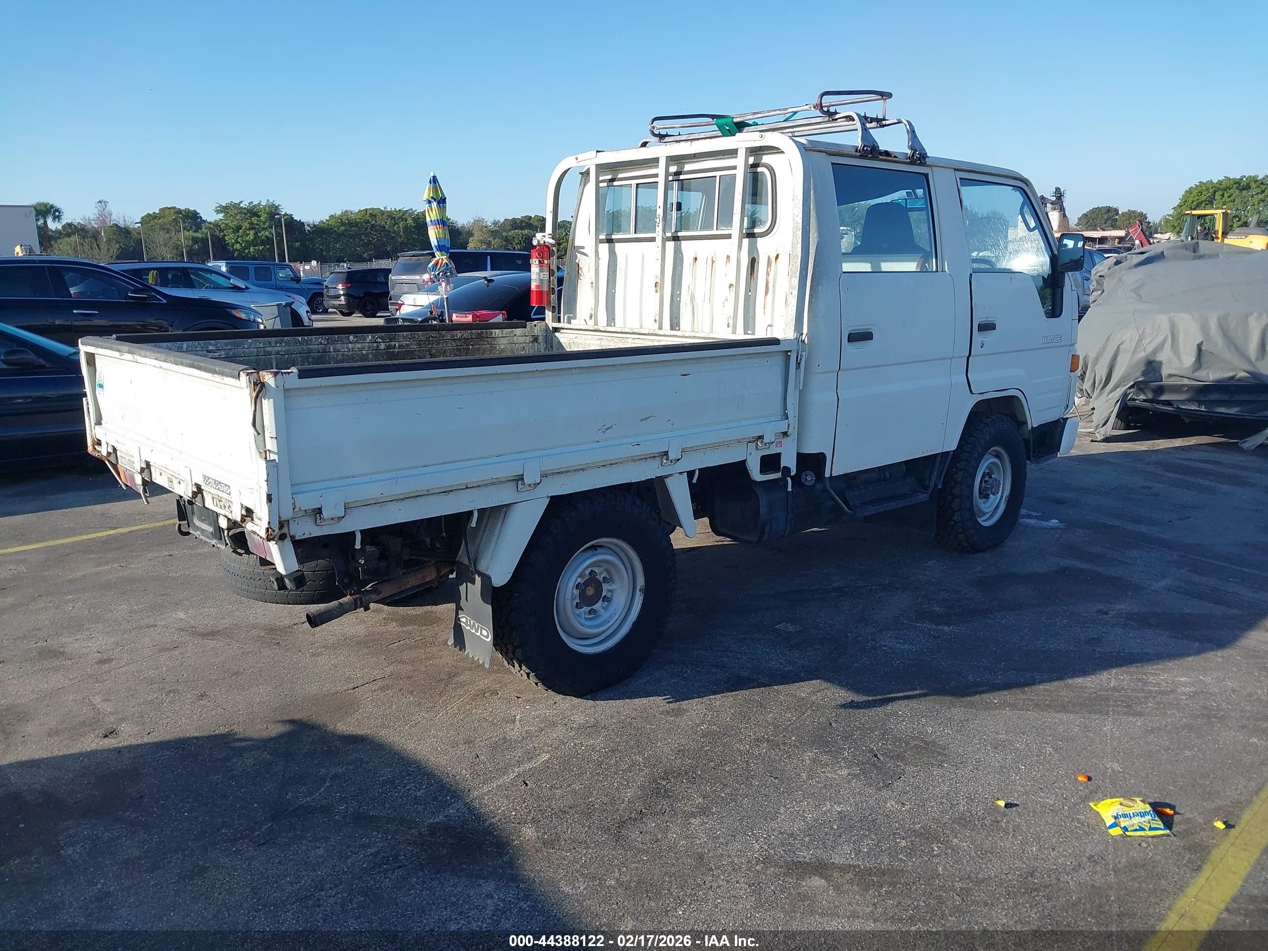 TOYOTA PICK-UP image 4