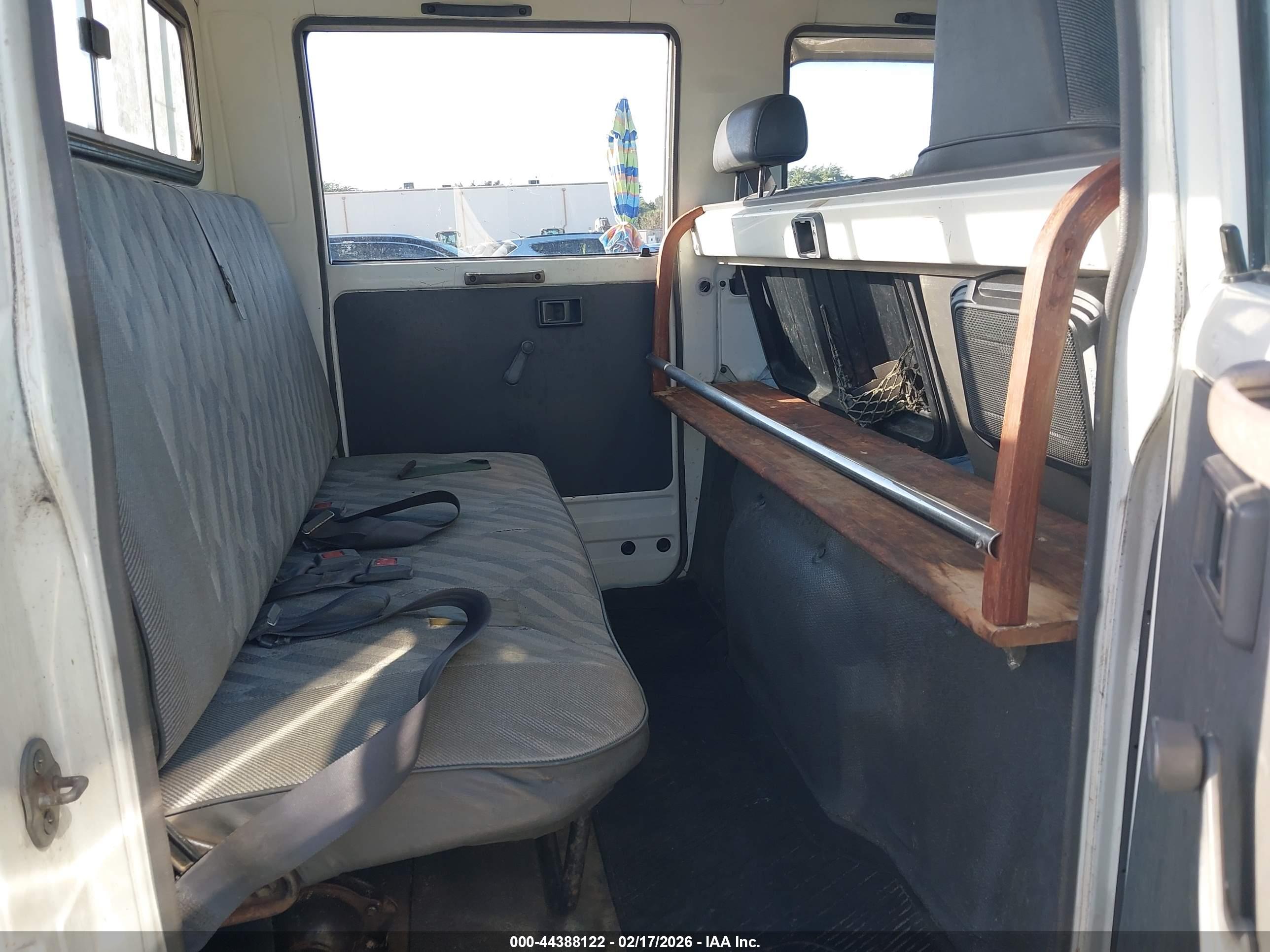 TOYOTA PICK-UP image 8