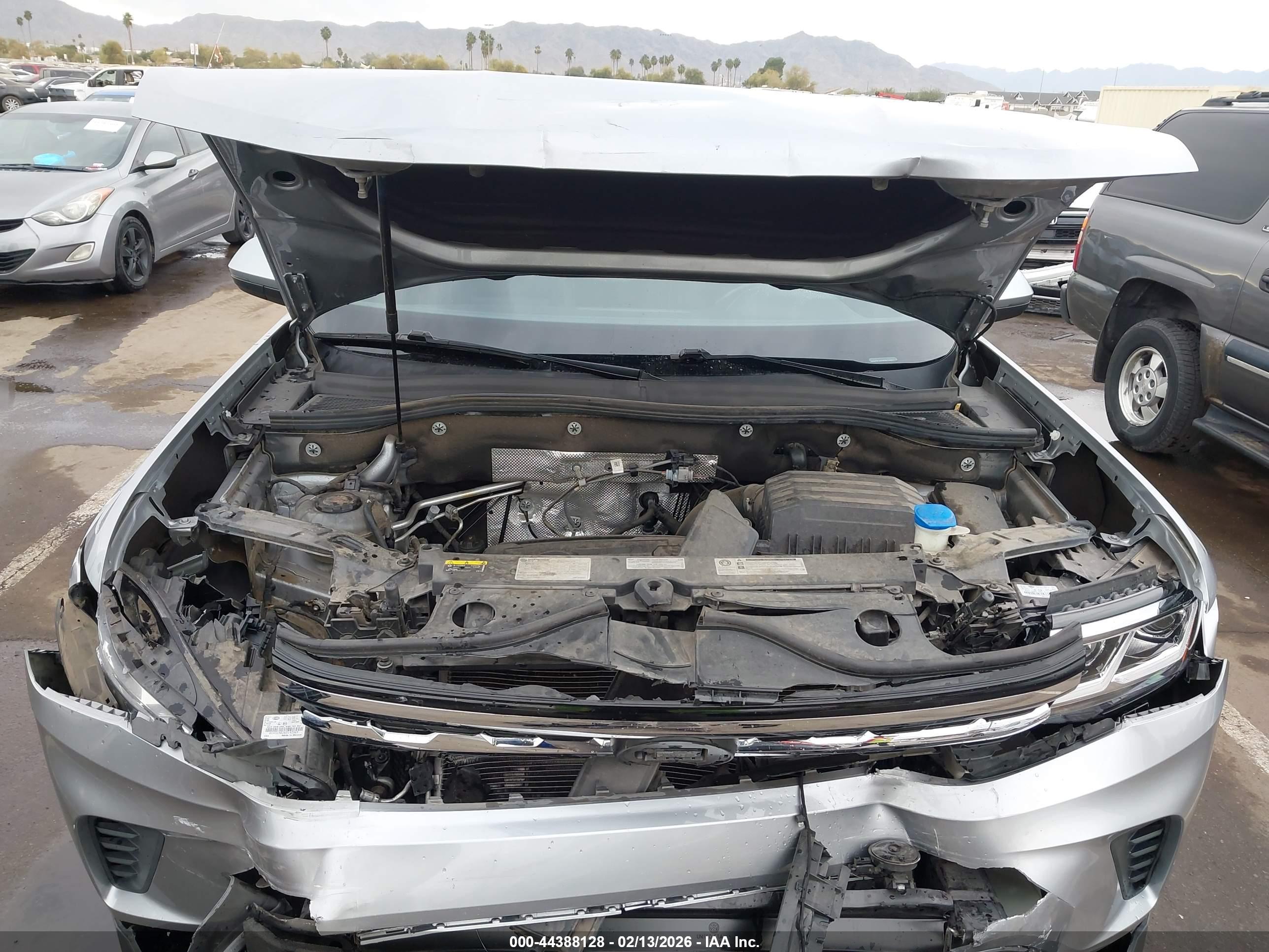 VOLKSWAGEN ATLAS image 10