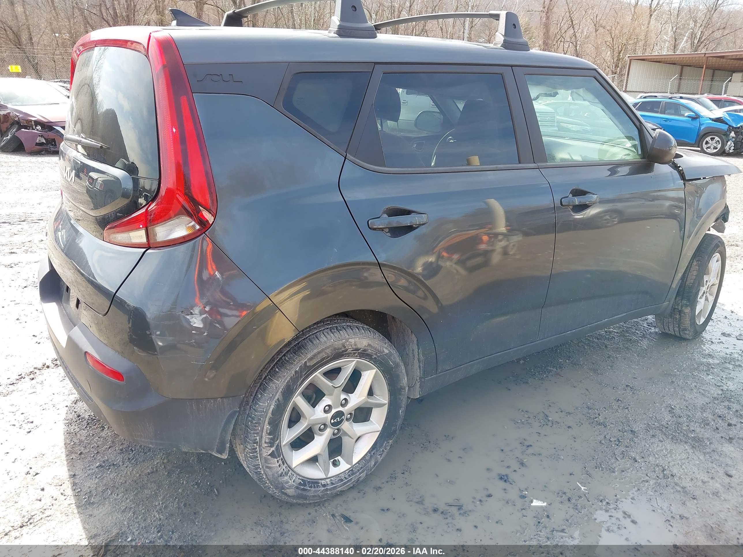 KIA SOUL image 4