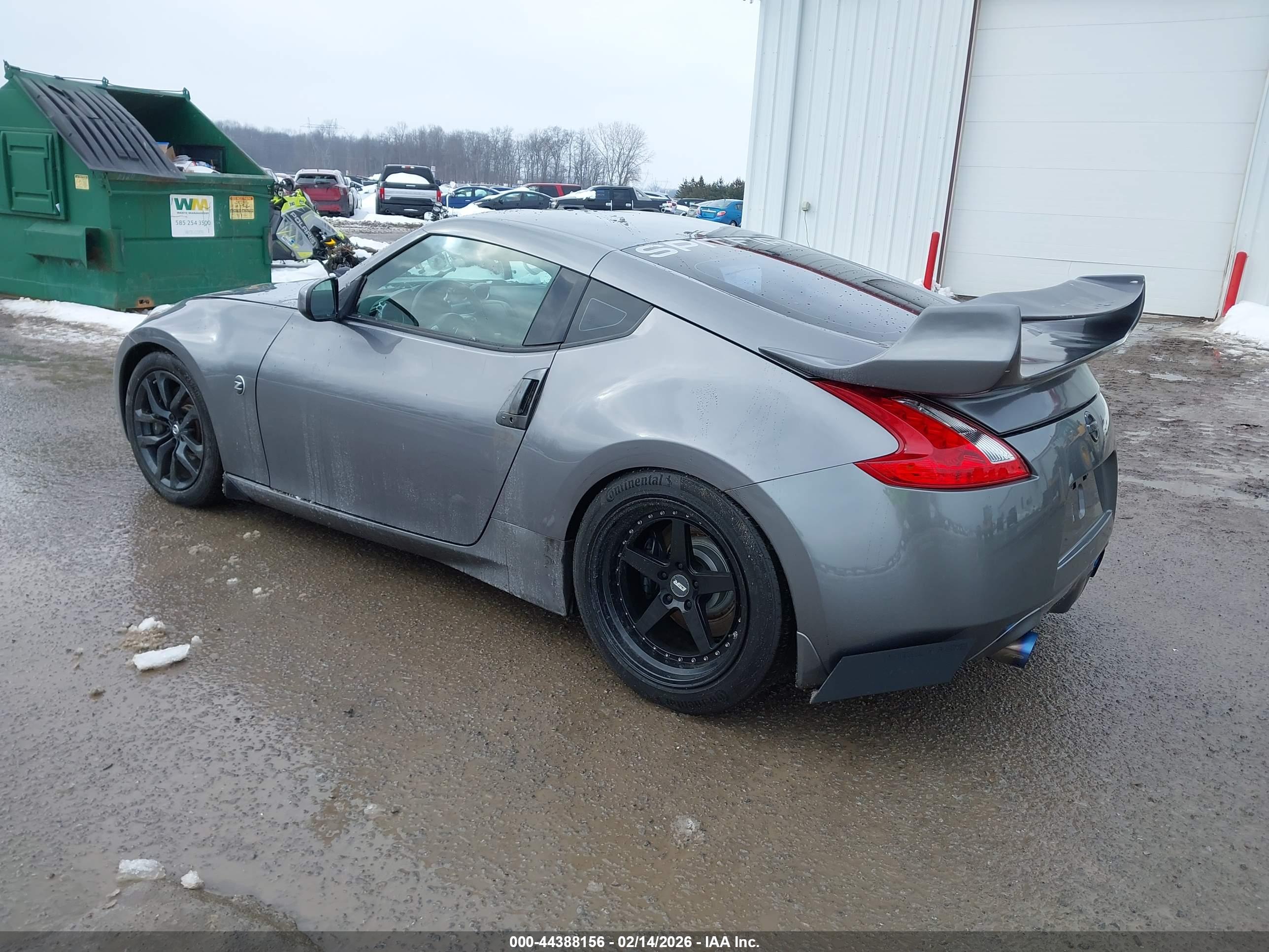 NISSAN 370Z image 3