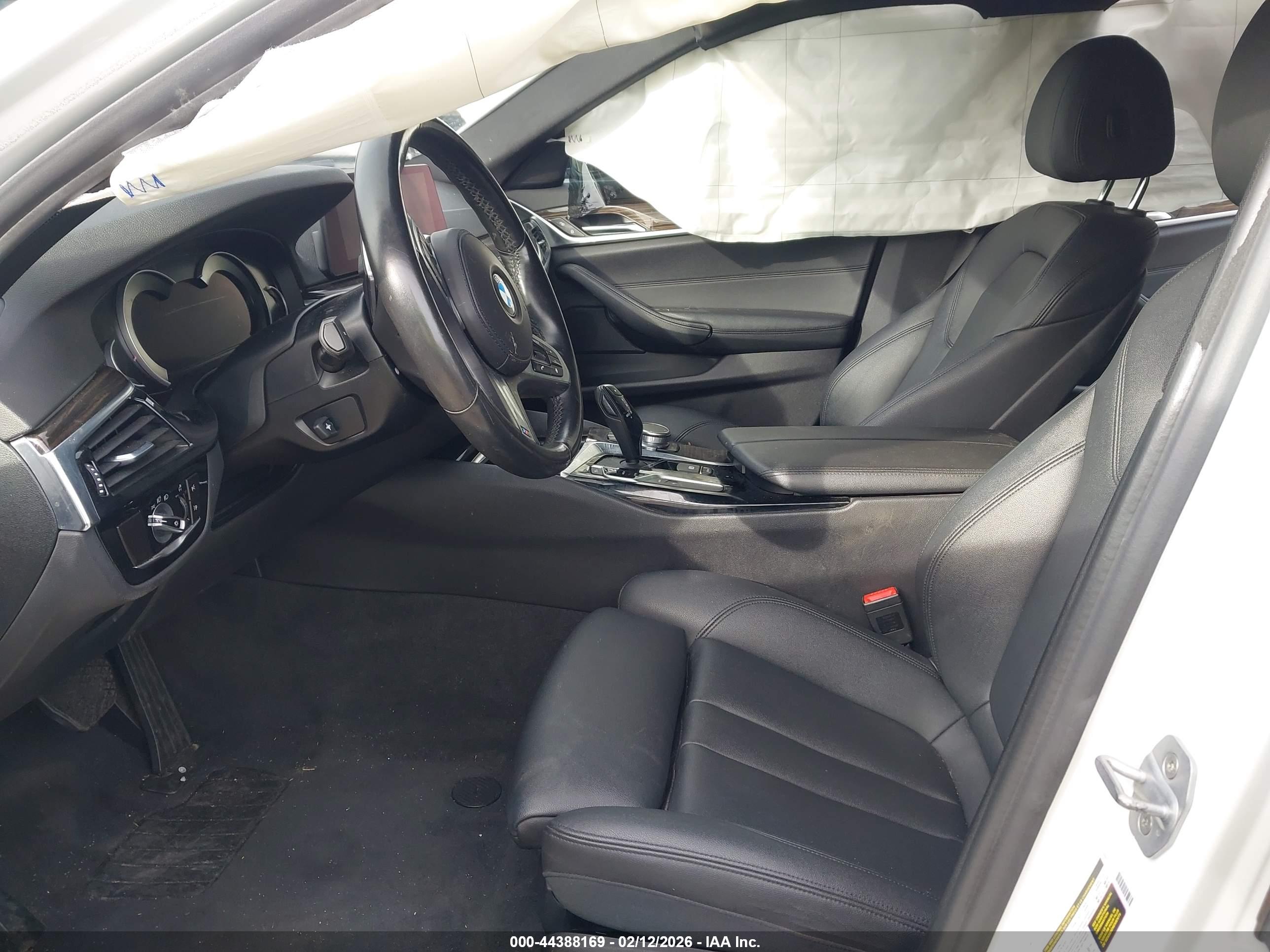 BMW 530E image 5
