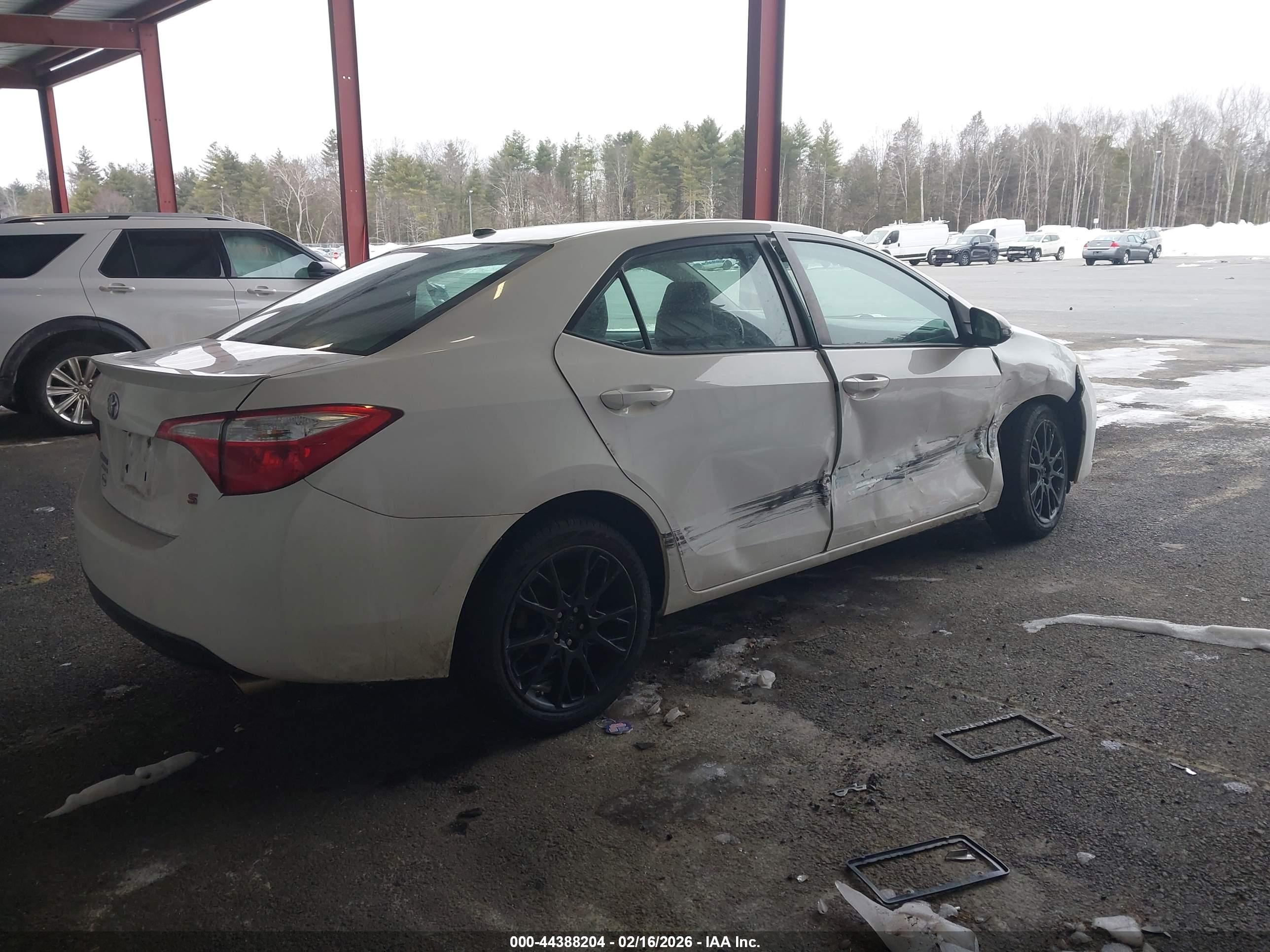 TOYOTA COROLLA image 4