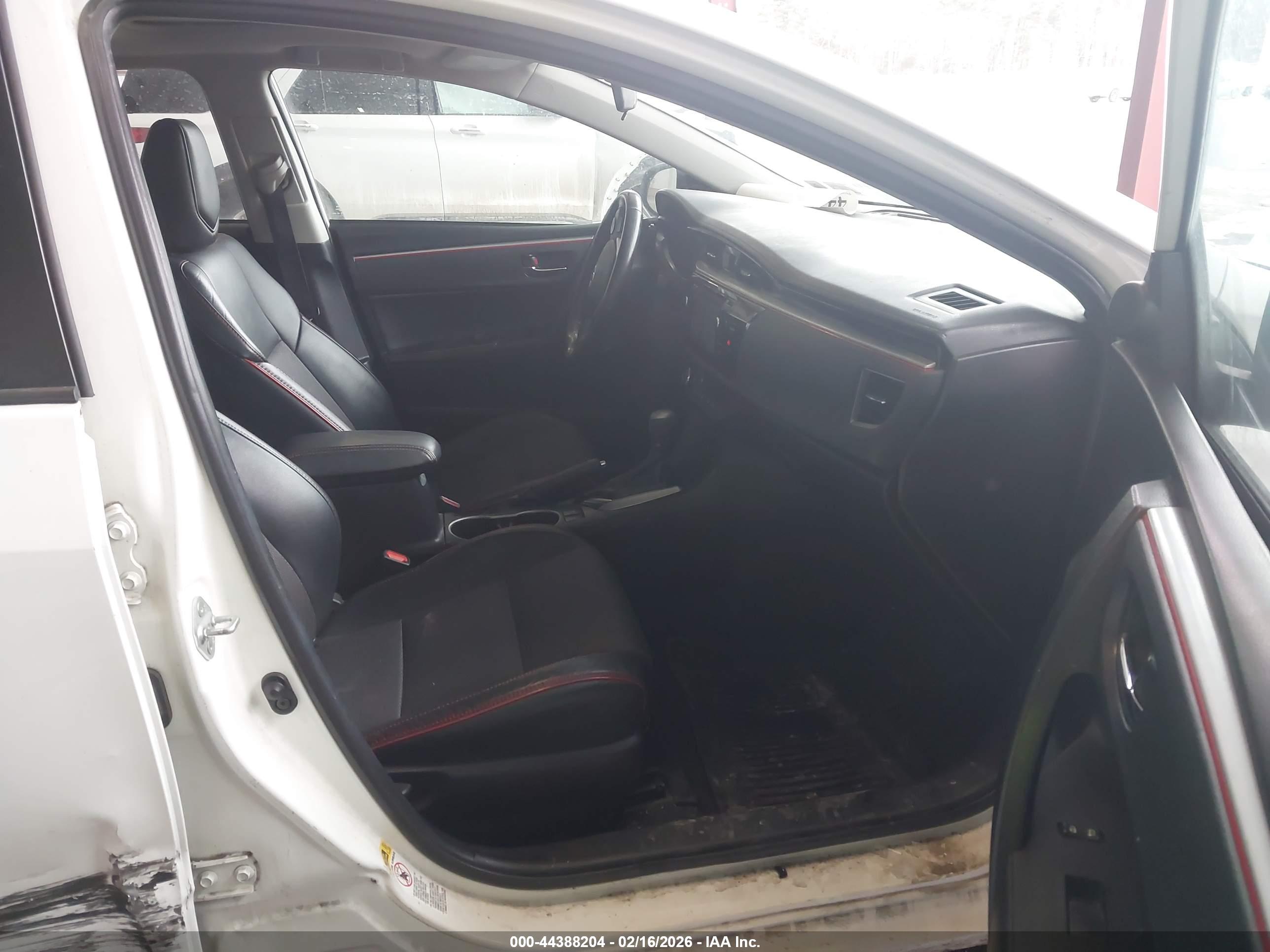 TOYOTA COROLLA image 5