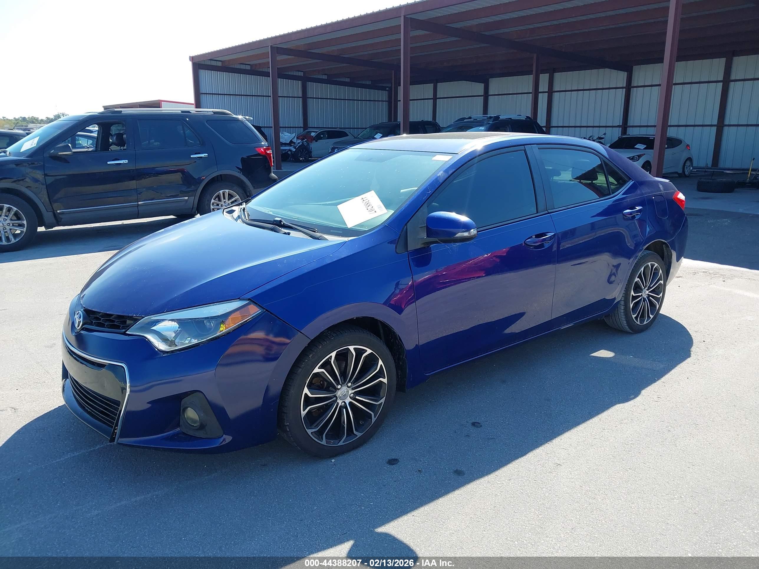 TOYOTA COROLLA image 2