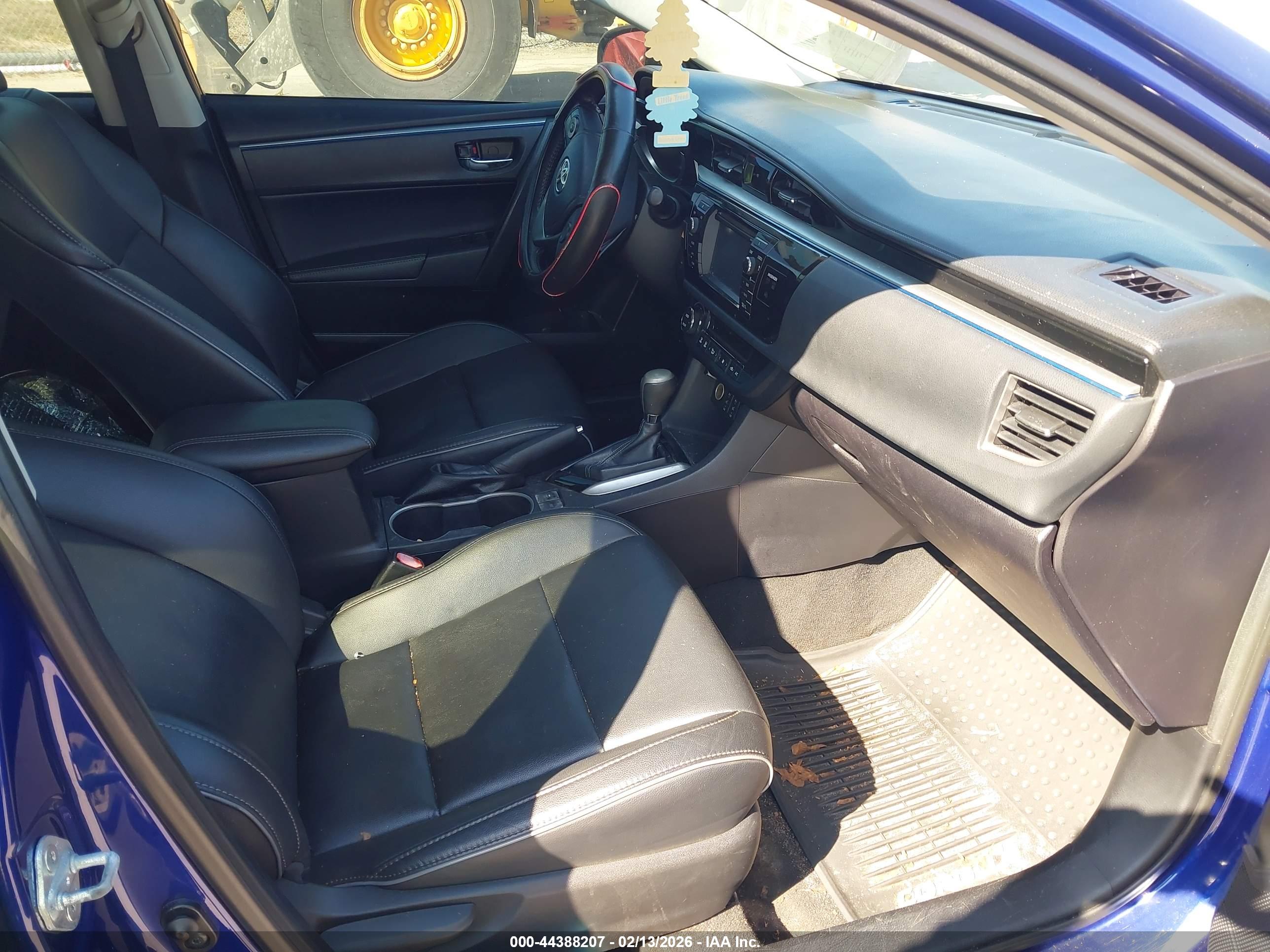 TOYOTA COROLLA image 5