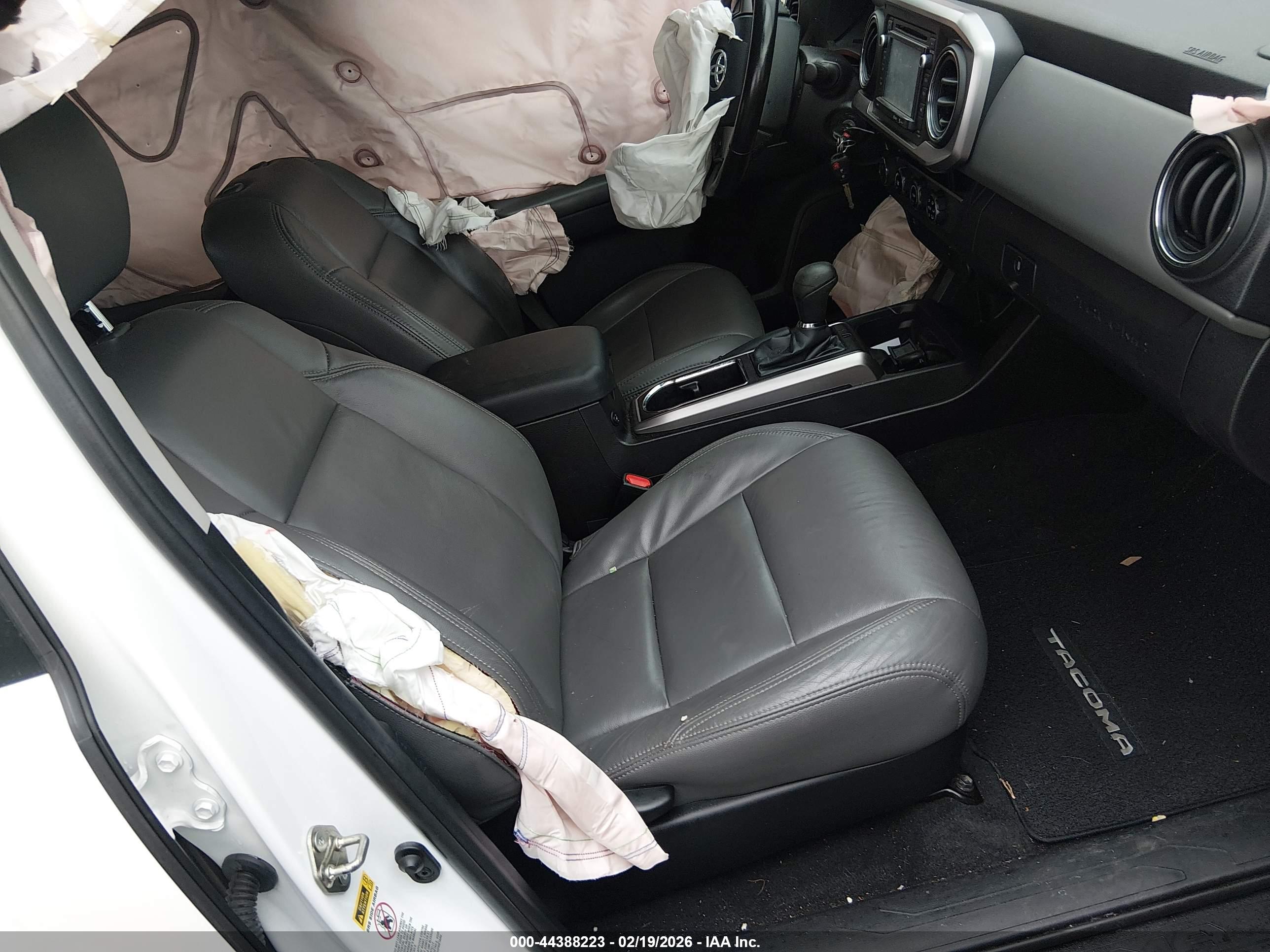 TOYOTA TACOMA image 5
