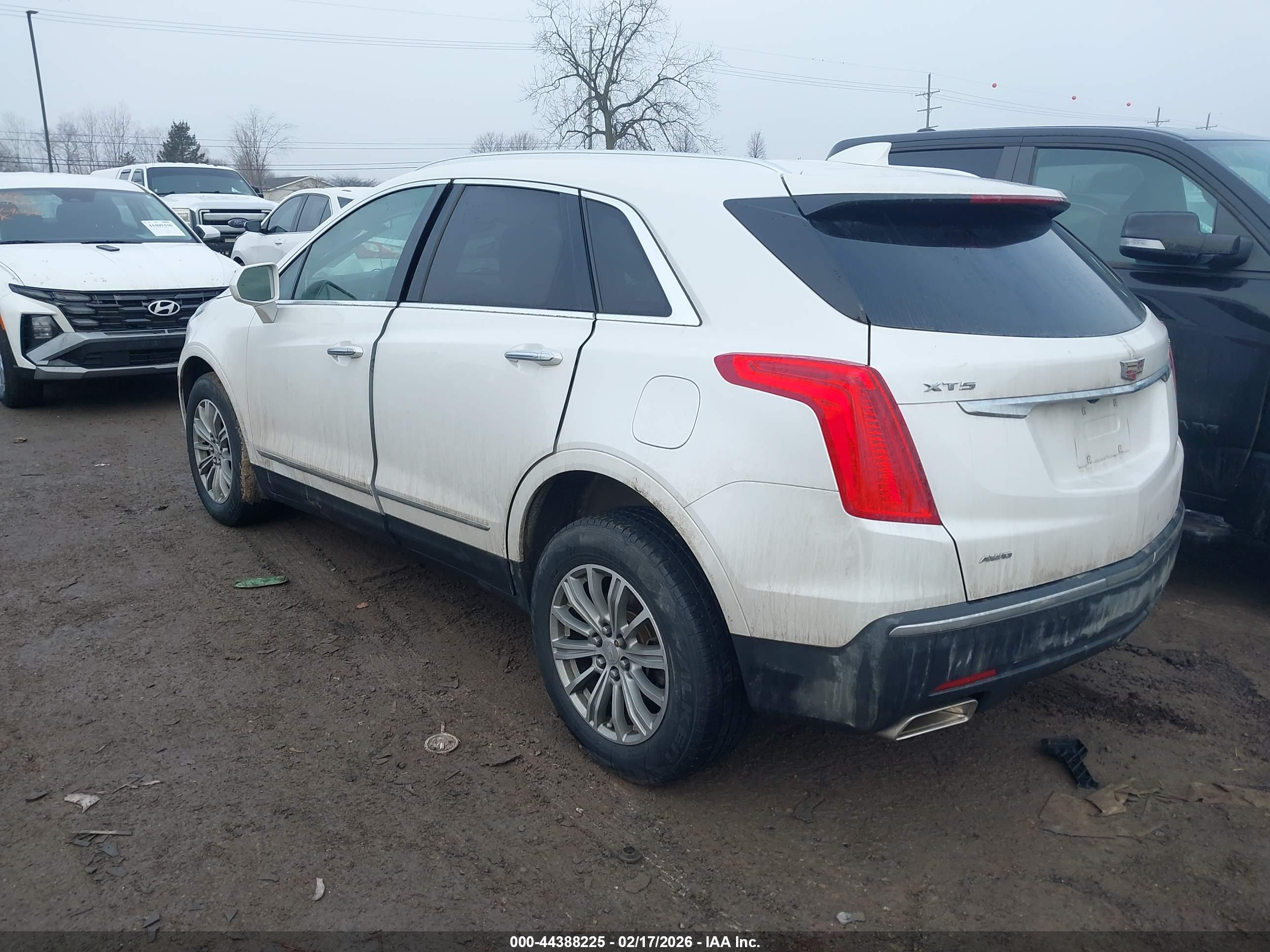 CADILLAC XT5 image 3