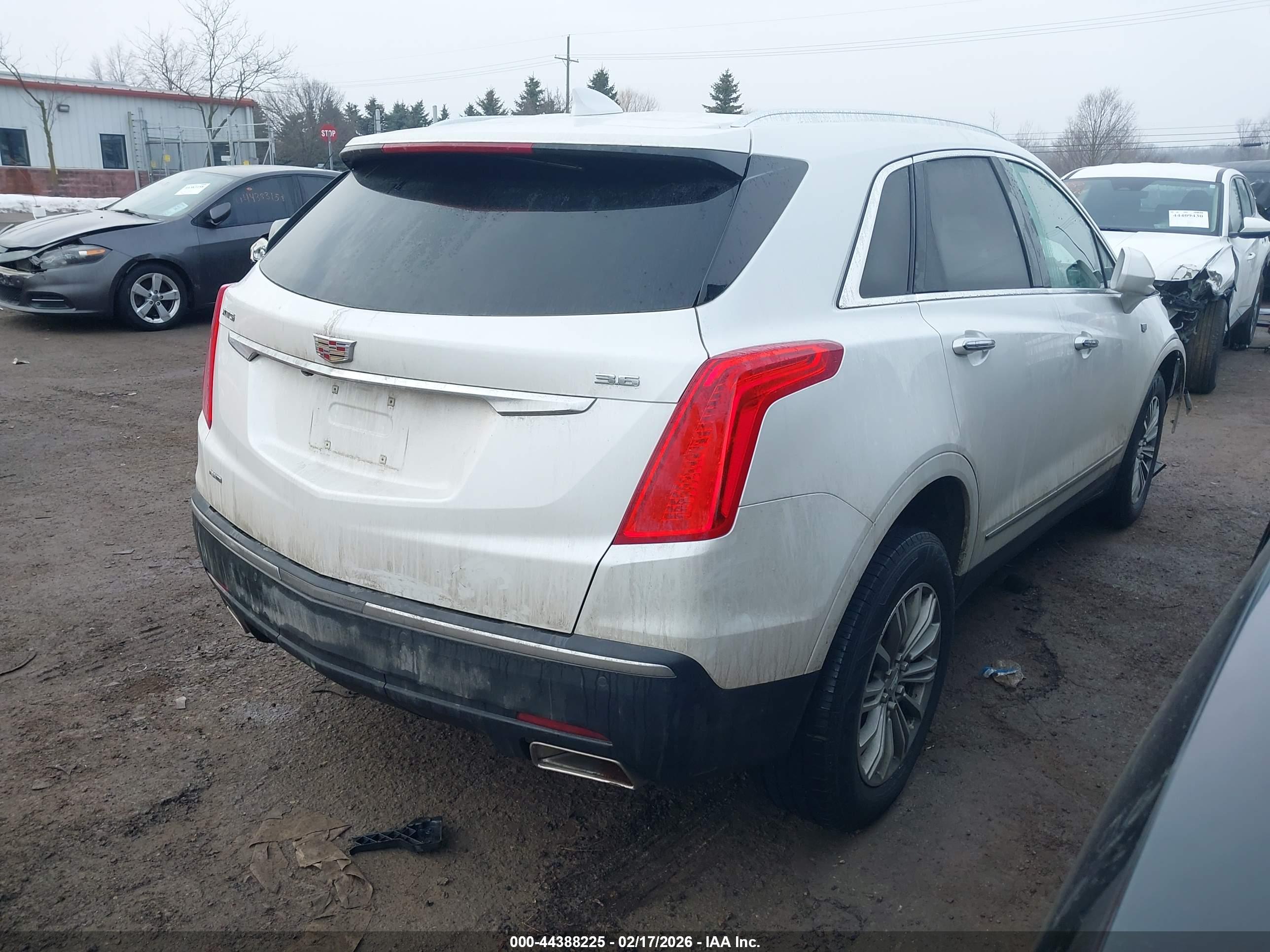 CADILLAC XT5 image 4