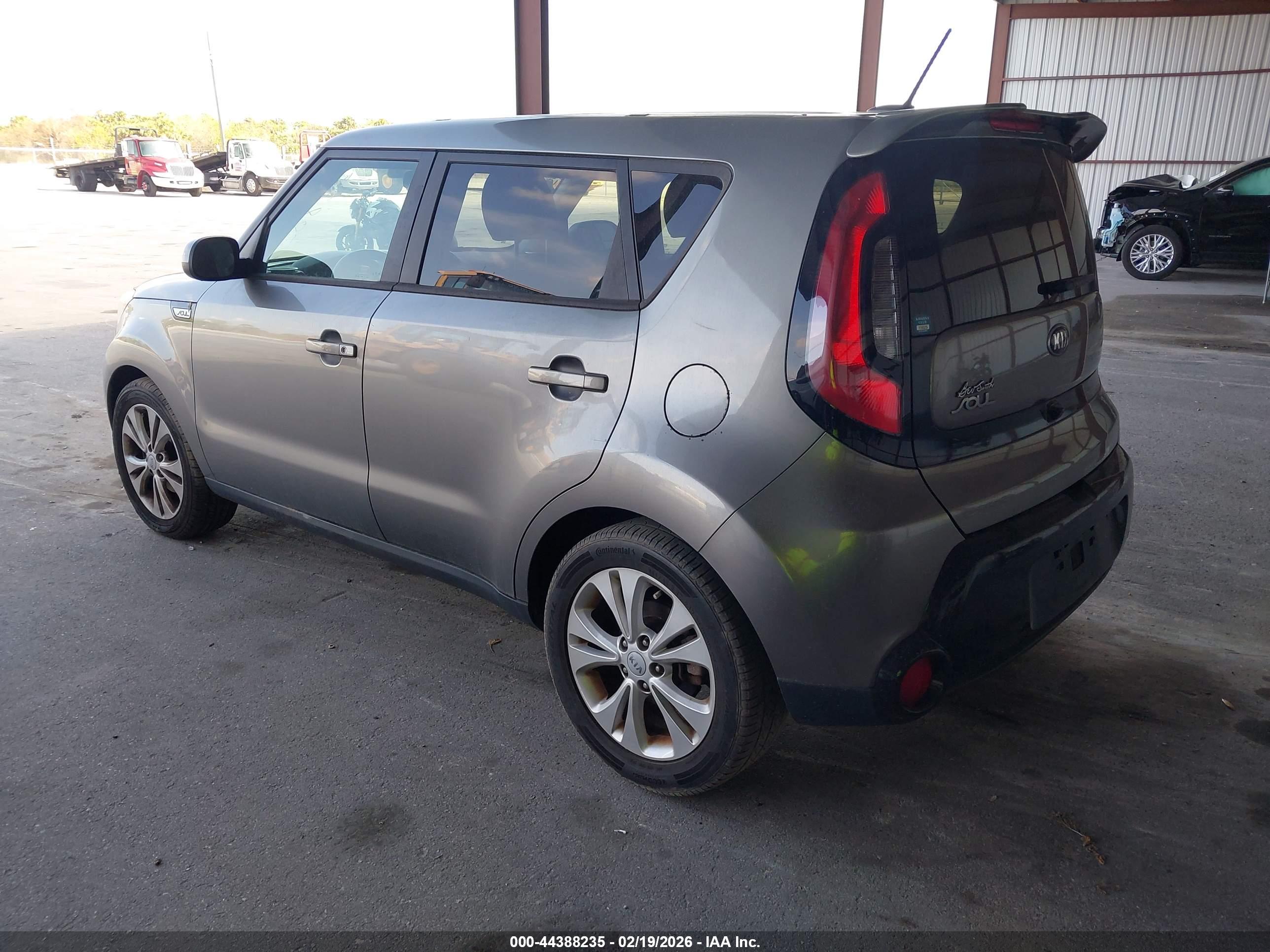 KIA SOUL image 3
