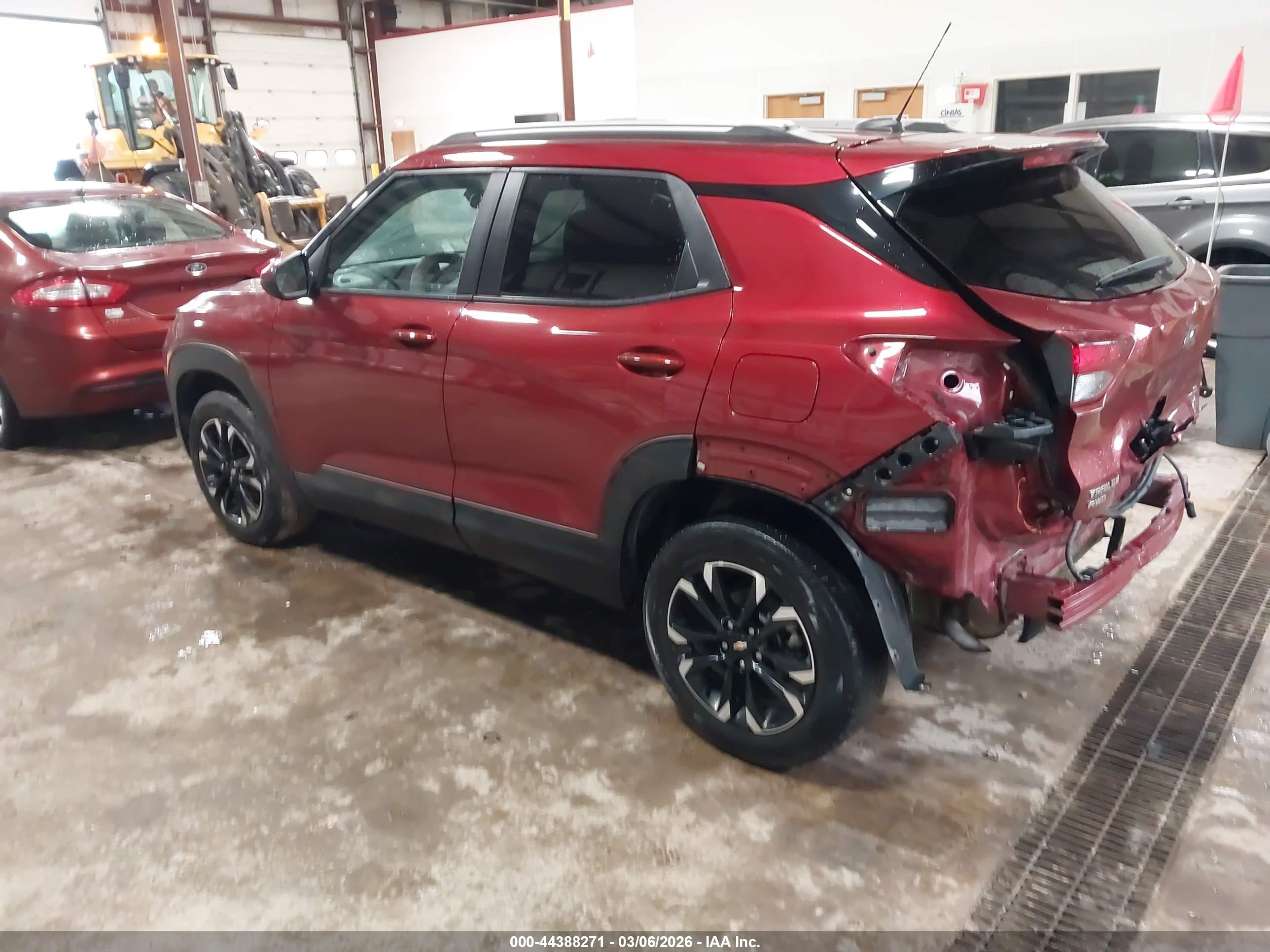 CHEVROLET TRAILBLAZER image 3