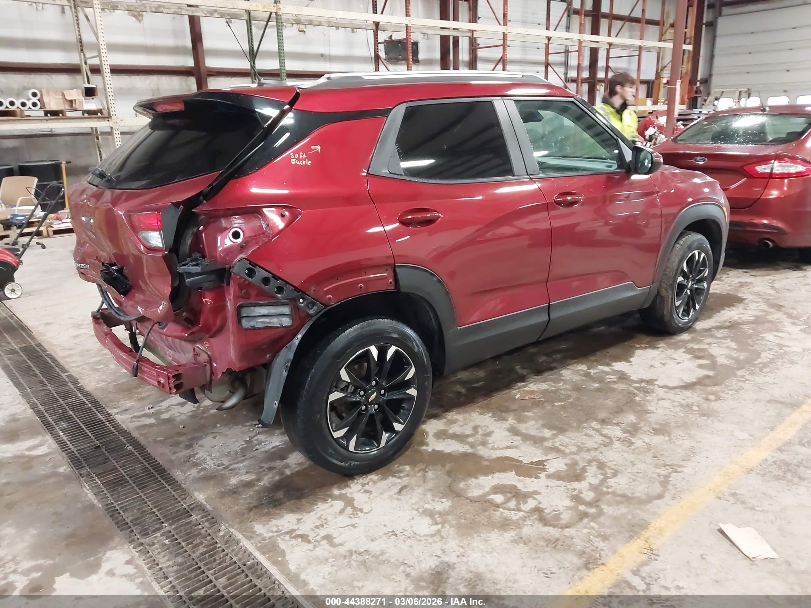 CHEVROLET TRAILBLAZER image 4