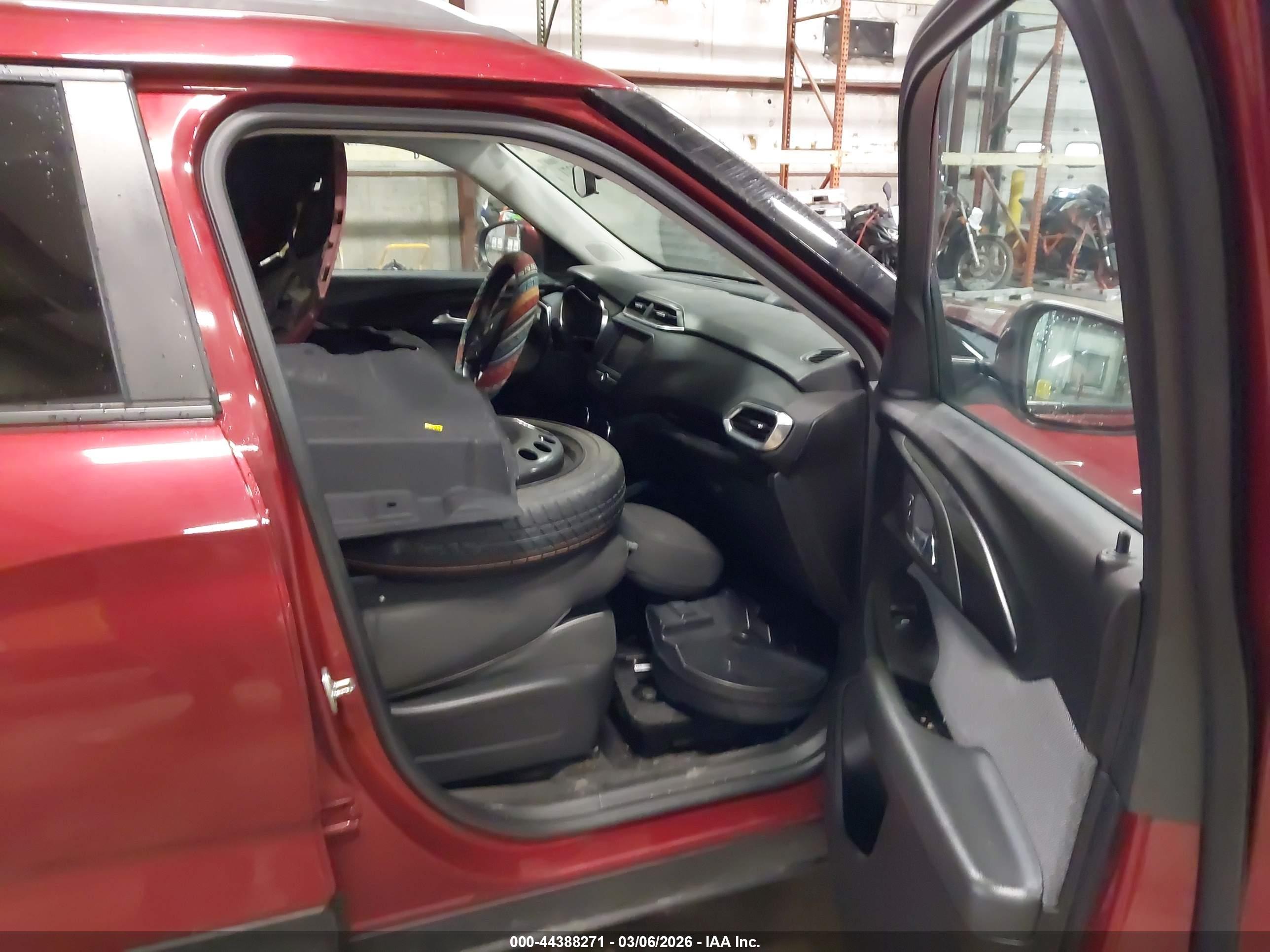 CHEVROLET TRAILBLAZER image 5