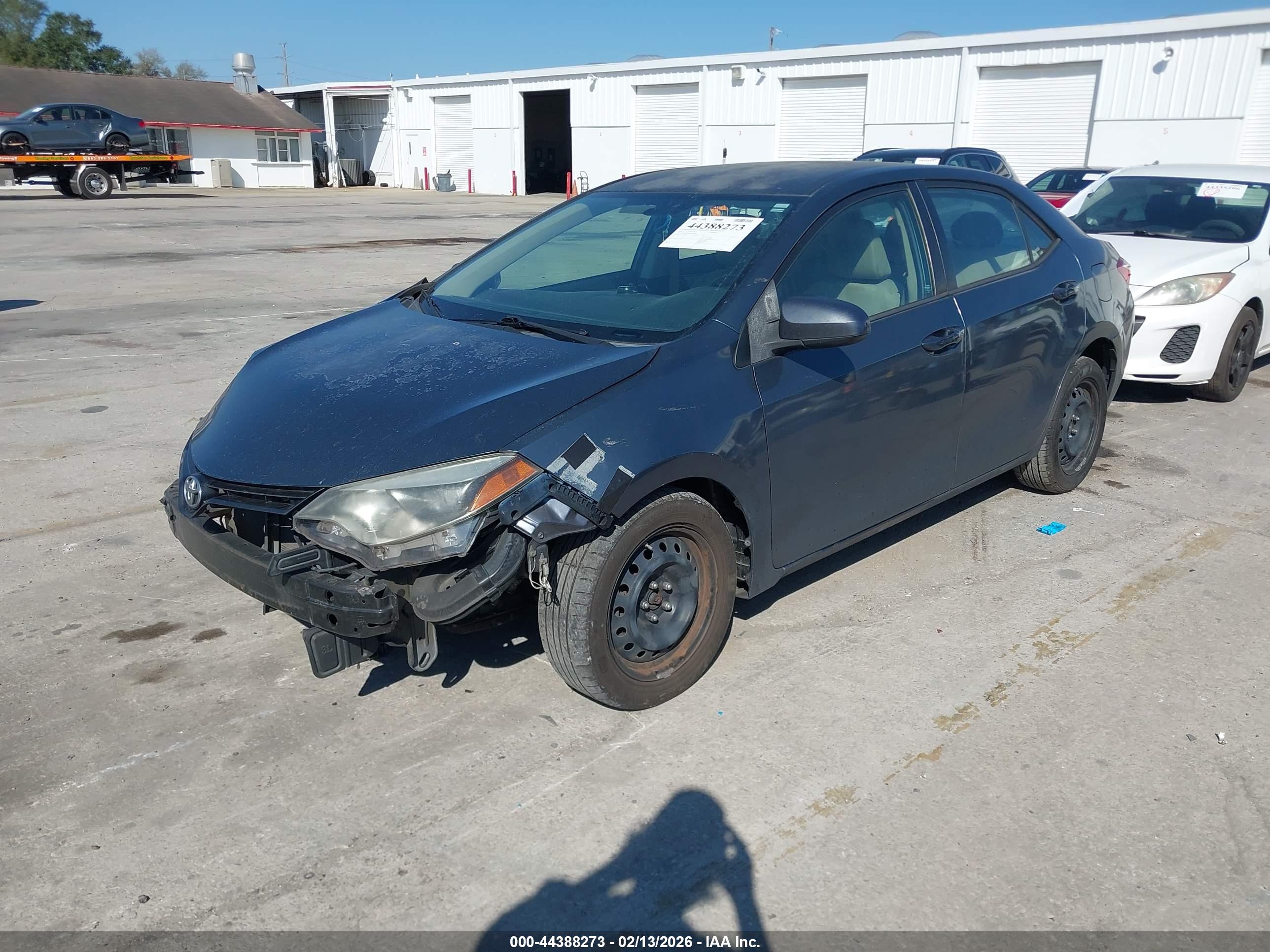 TOYOTA COROLLA image 2