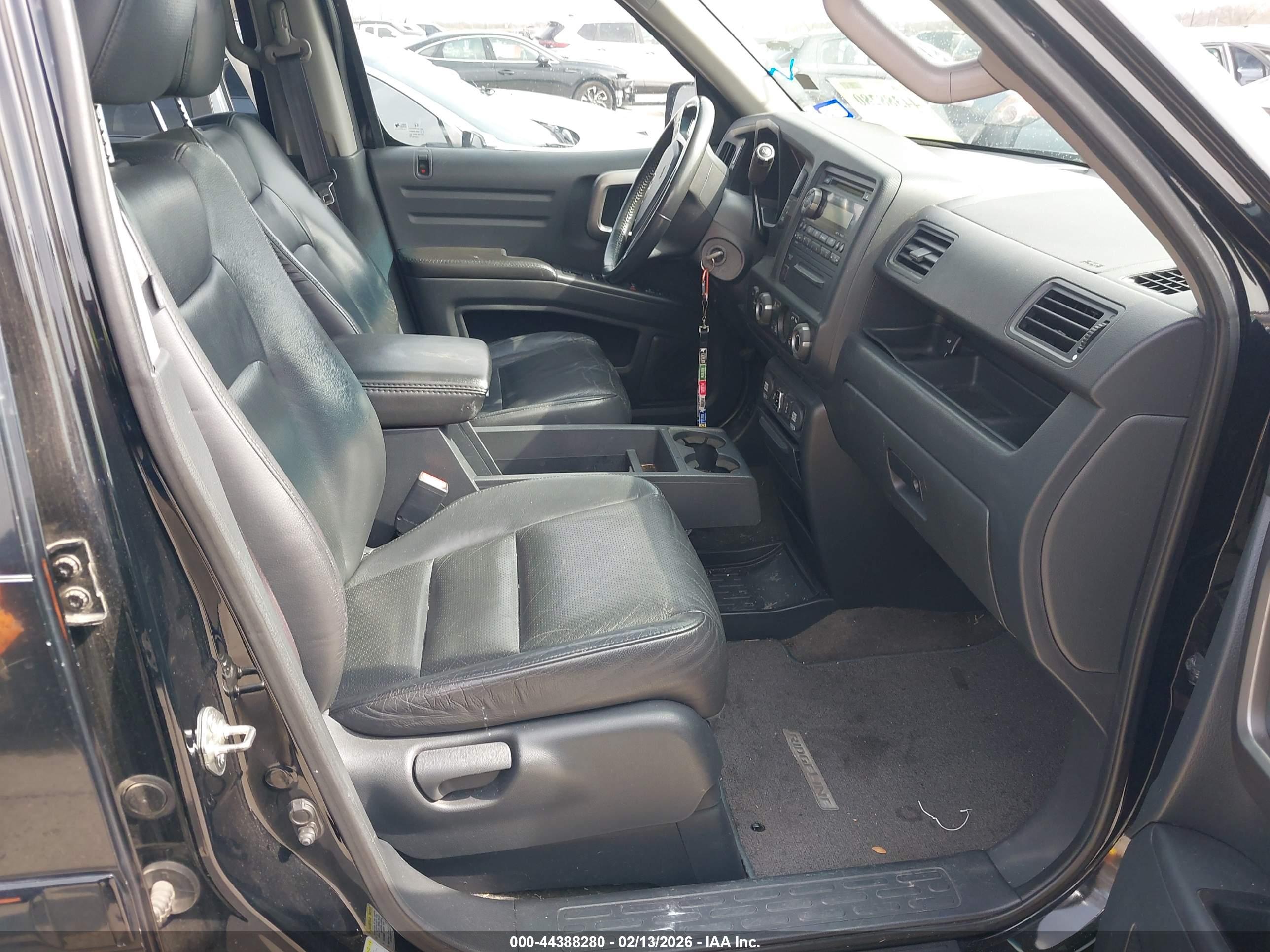 HONDA RIDGELINE image 5
