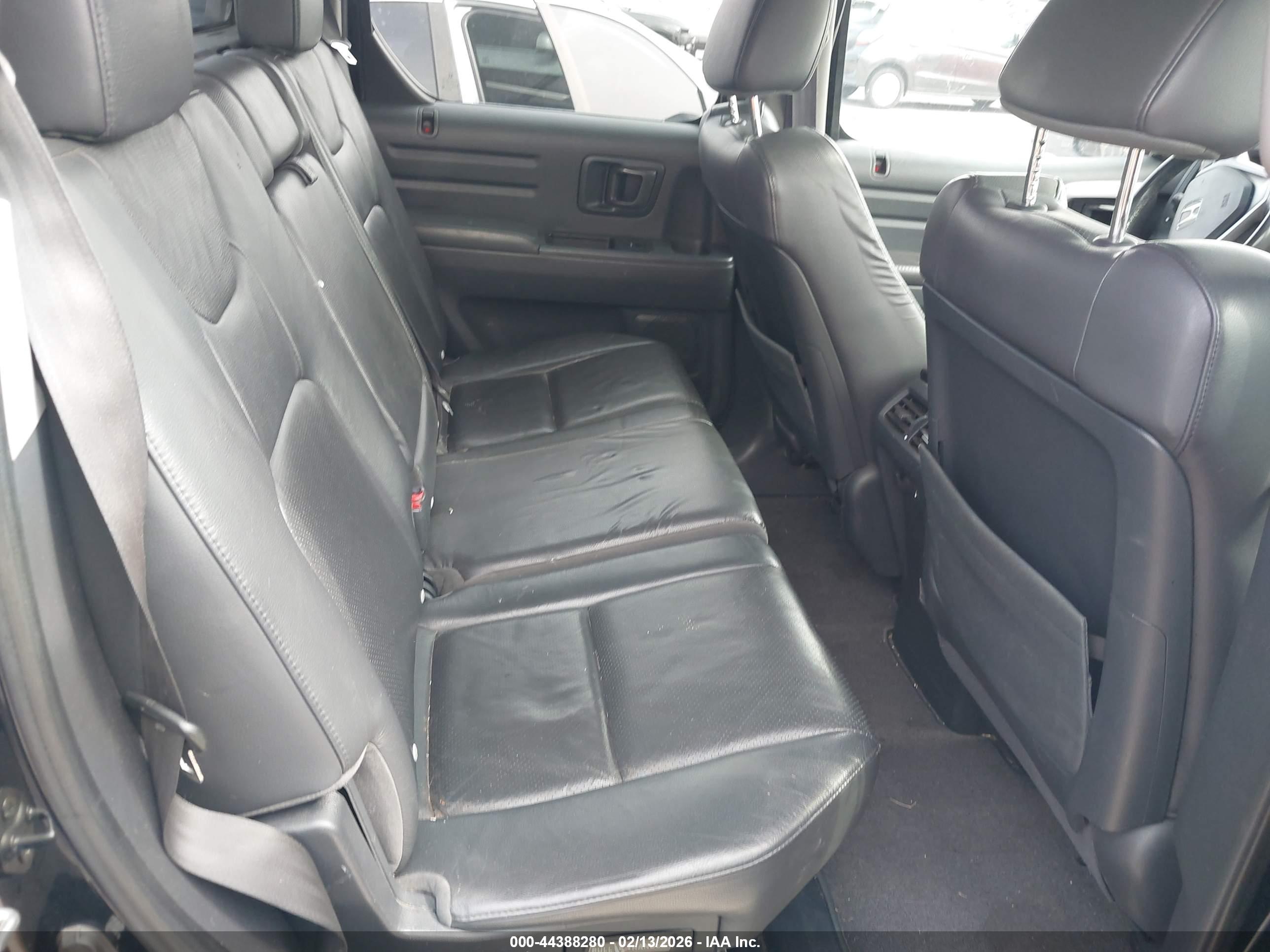 HONDA RIDGELINE image 8