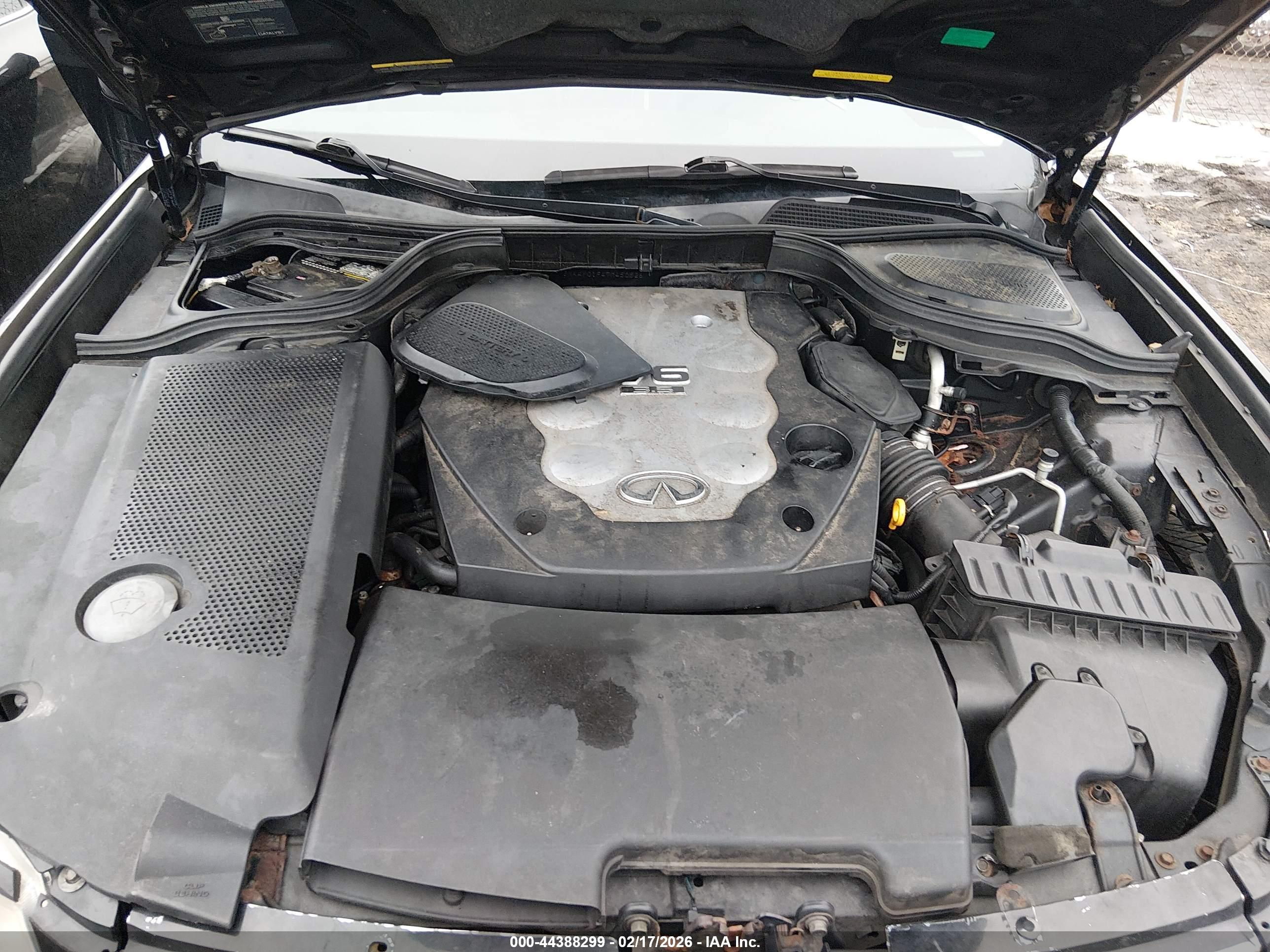 INFINITI M35X image 10
