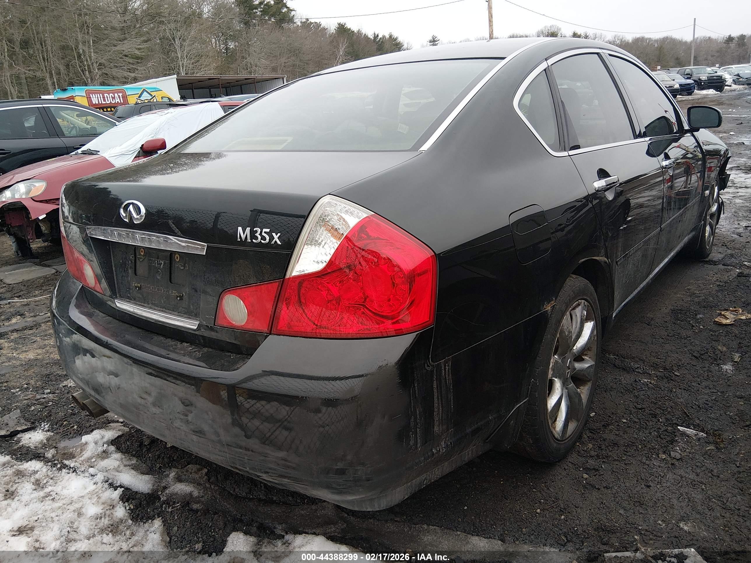 INFINITI M35X image 4