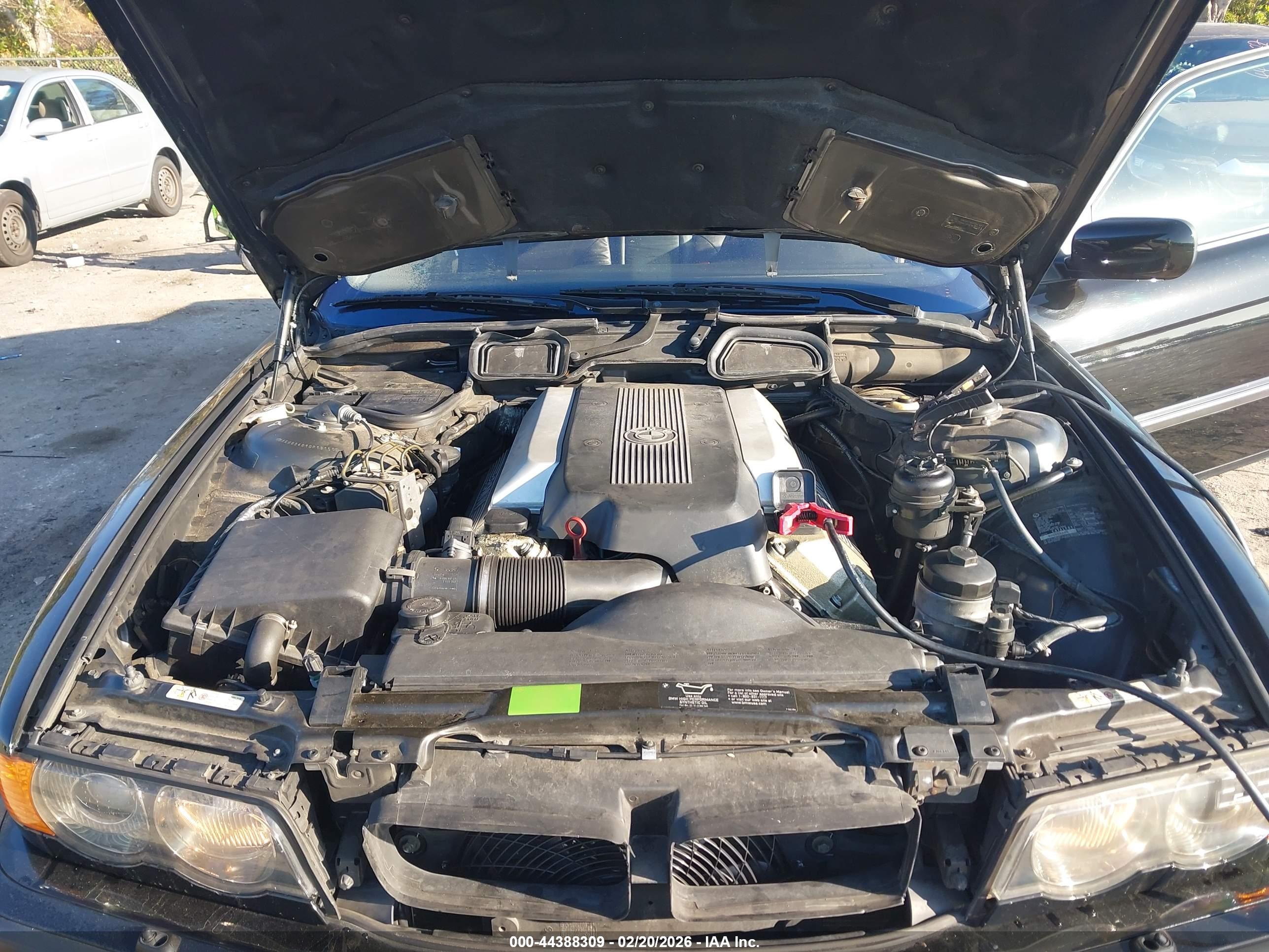 BMW 740IL image 10