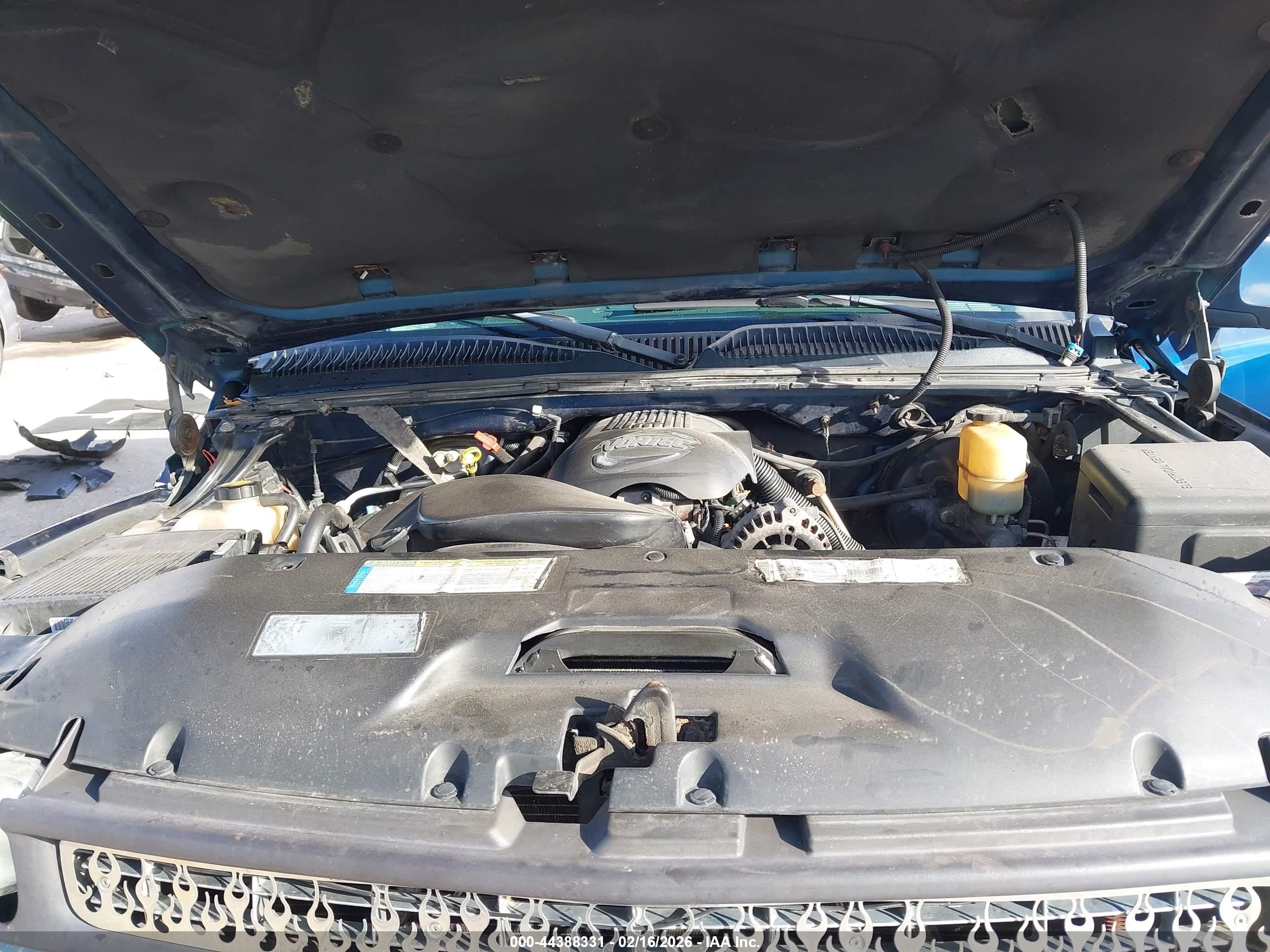 CHEVROLET SILVERADO image 10