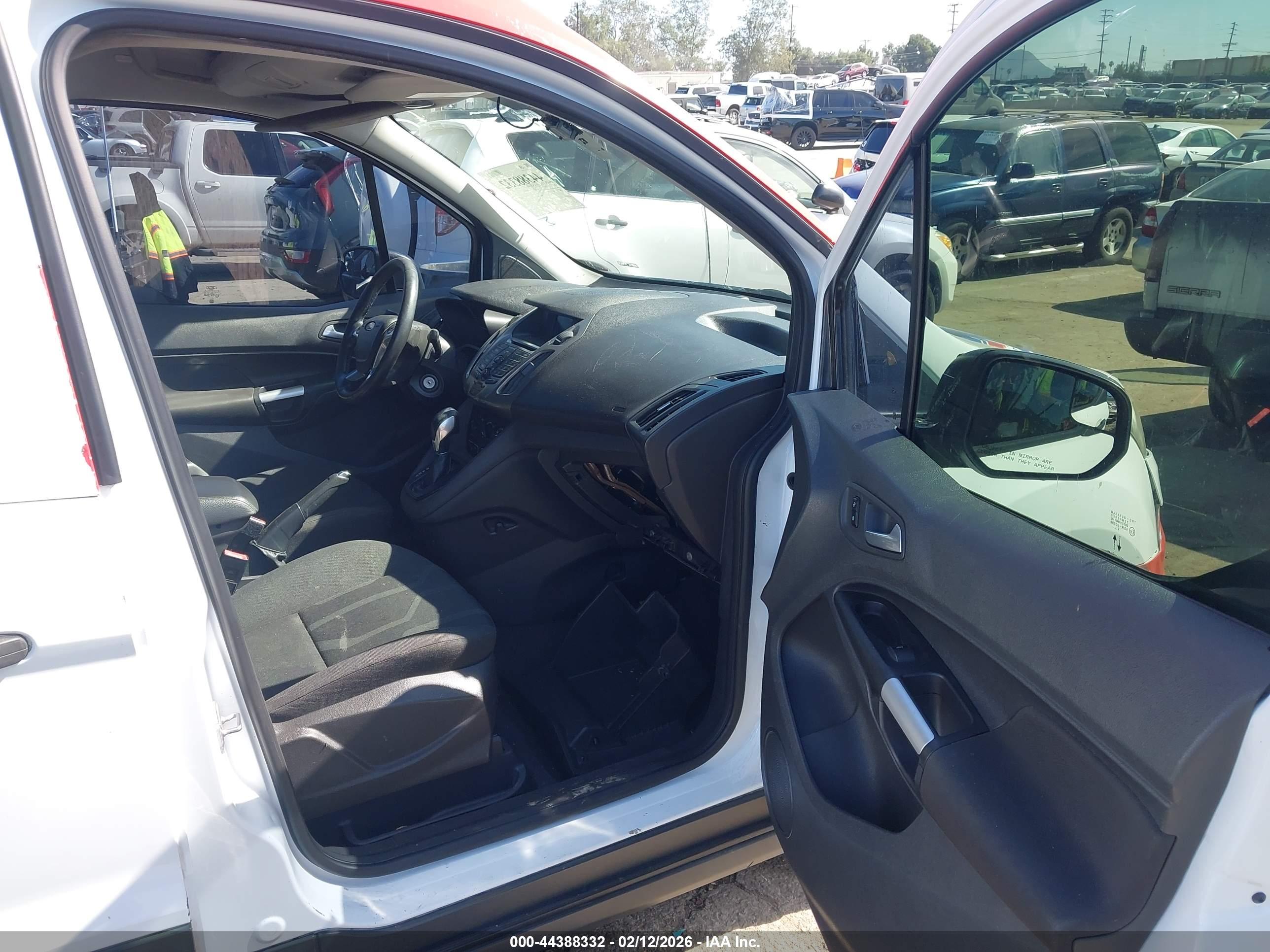 FORD TRANSIT image 5