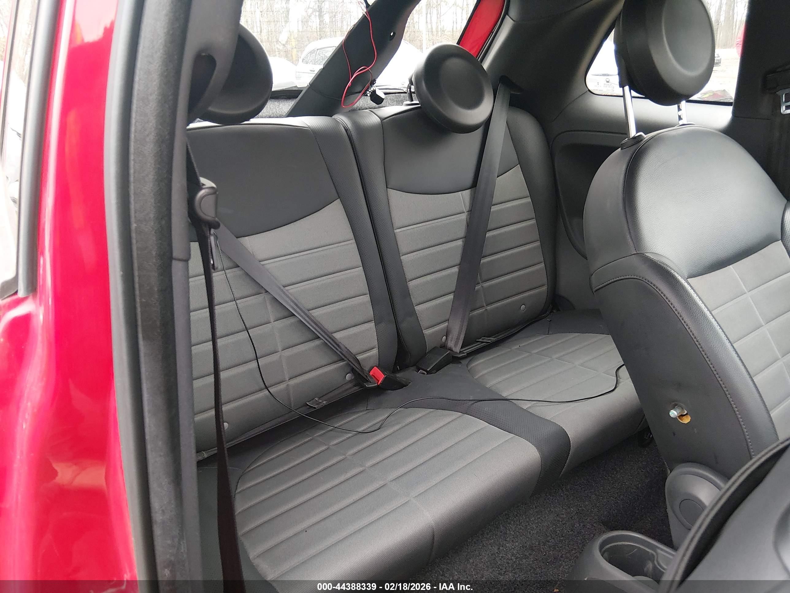 FIAT 500 image 8