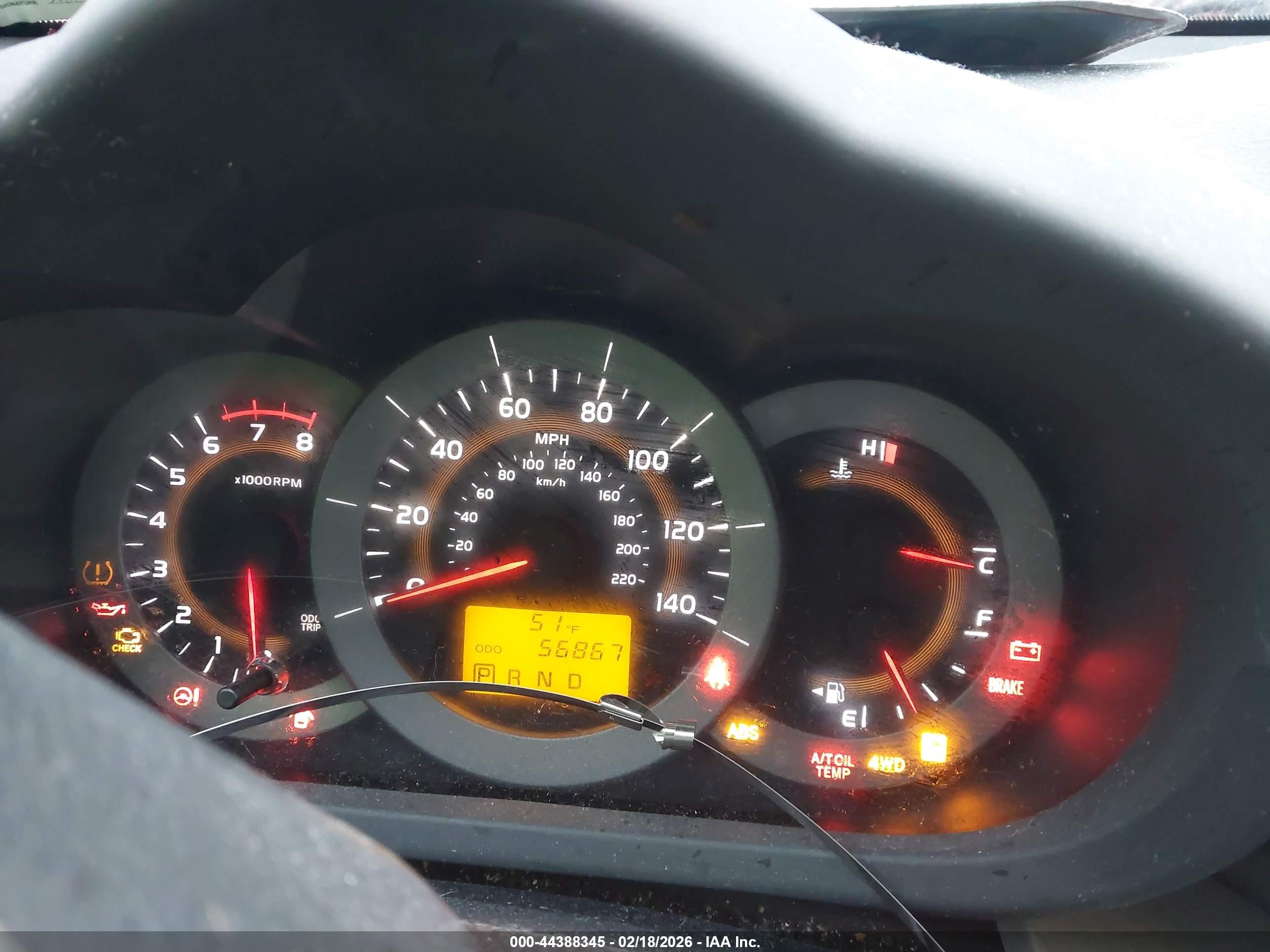 TOYOTA RAV4 image 7