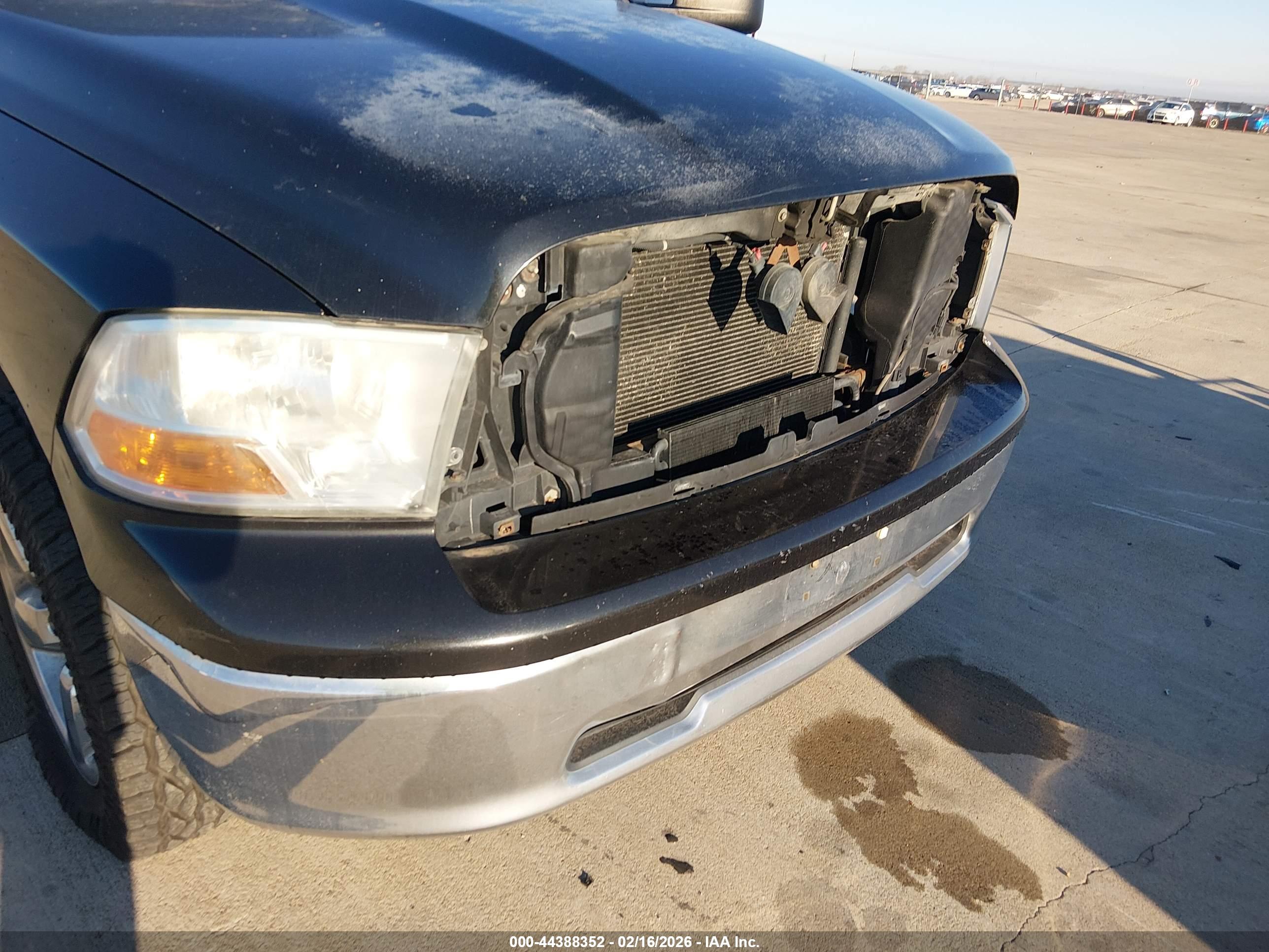 DODGE RAM image 6