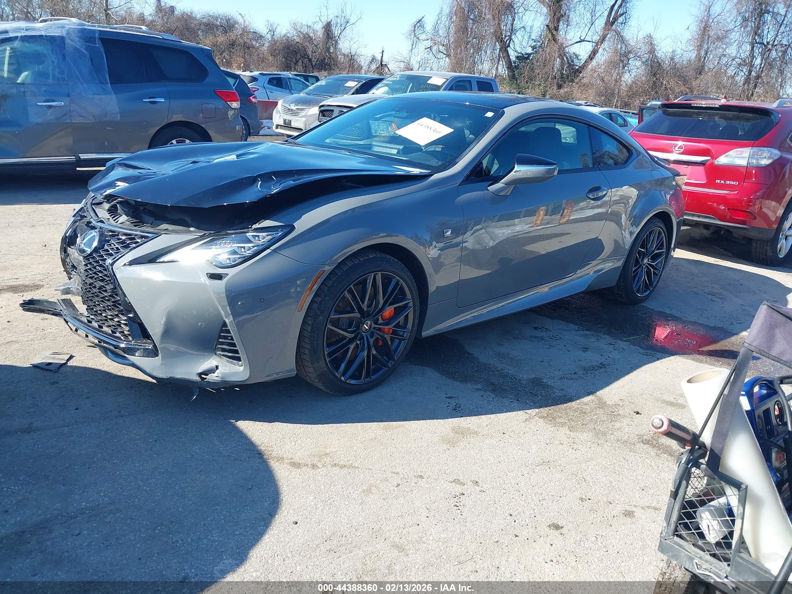 LEXUS RC image 2